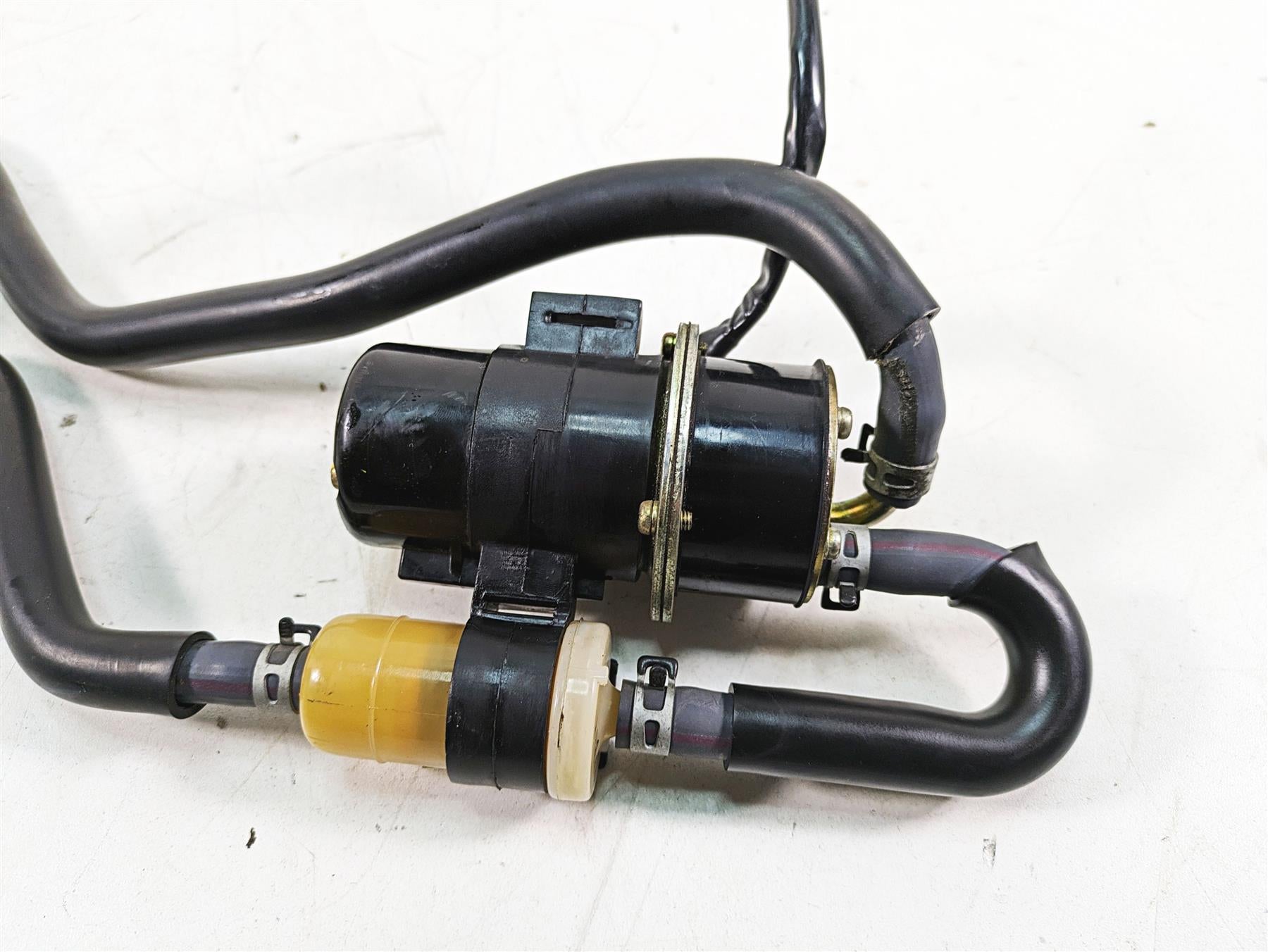 2002 Yamaha FZ1 FZS1000 Fazer Fuel Gas Petrol Pump - Tested 4SV-13907-03-00 {{ shop.shopifyCountryName }} - Mototech271