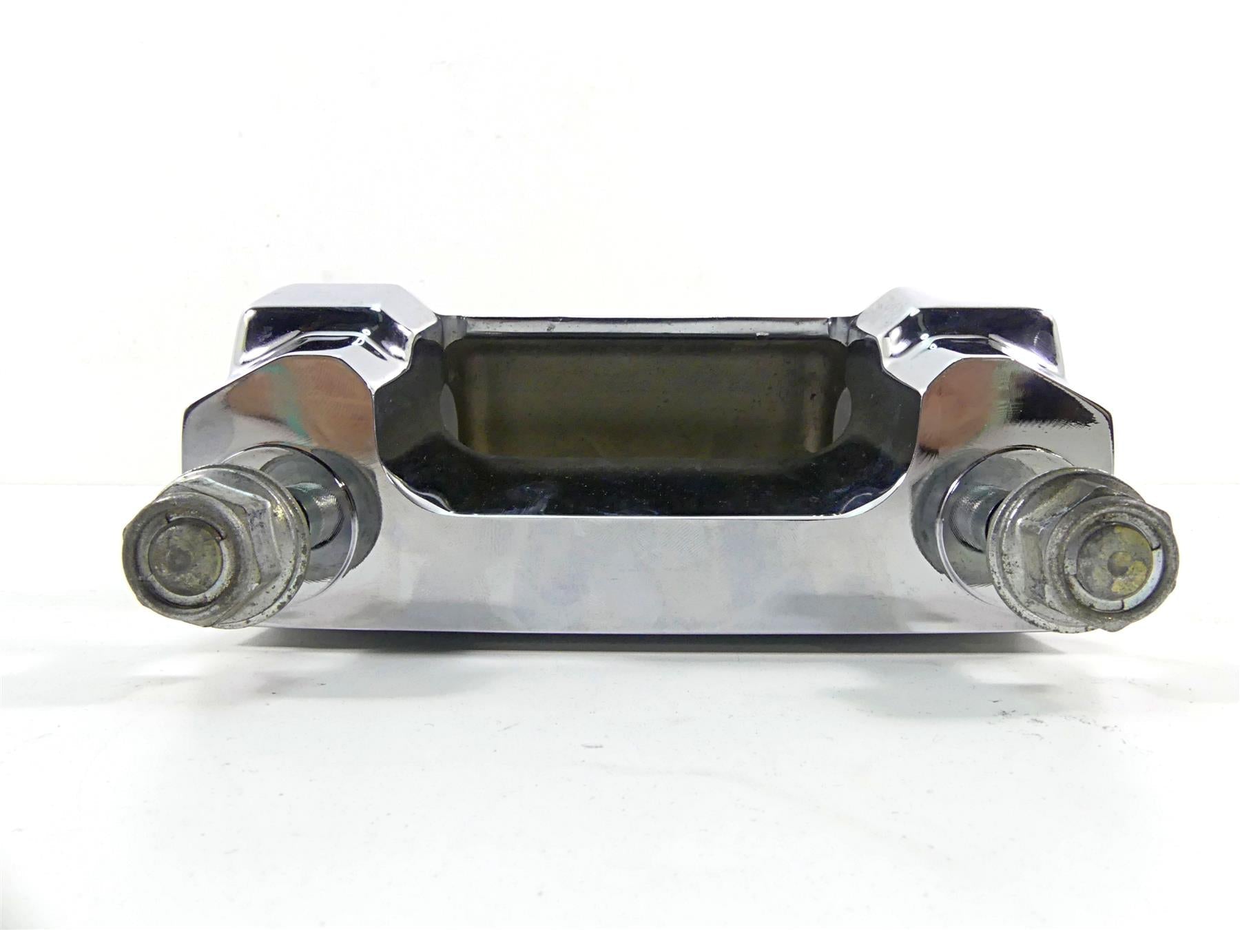 2007 Honda VTX1800 T2 Handlebar Riser Holder Set 53231-MCV-000 53131-MCV-000 {{ shop.shopifyCountryName }} - Mototech271