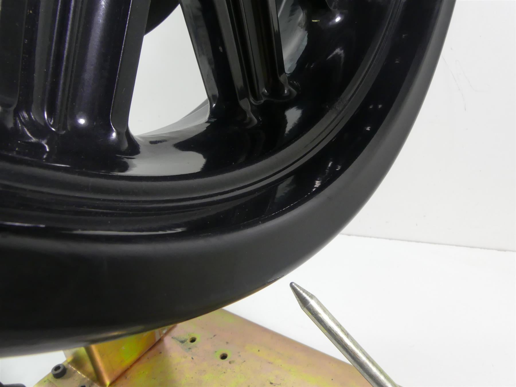 2016 Indian Chief Dark Horse Straight Rear Wheel Rim 16x5 1522506 {{ shop.shopifyCountryName }} - Mototech271