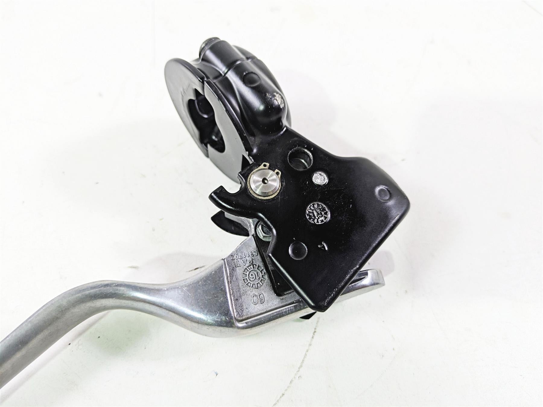 2017 Harley FLS Softail Slim Clutch Perch & Lever Set 38700-08A 45080-08A {{ shop.shopifyCountryName }} - Mototech271