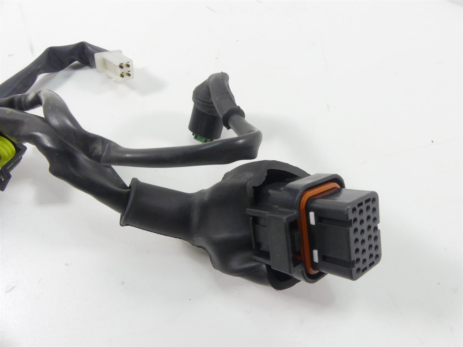 2016 Moto Guzzi V7 II Special 750 Main Wiring Harness Loom Abs - No Cut 2D000108 {{ shop.shopifyCountryName }} - Mototech271
