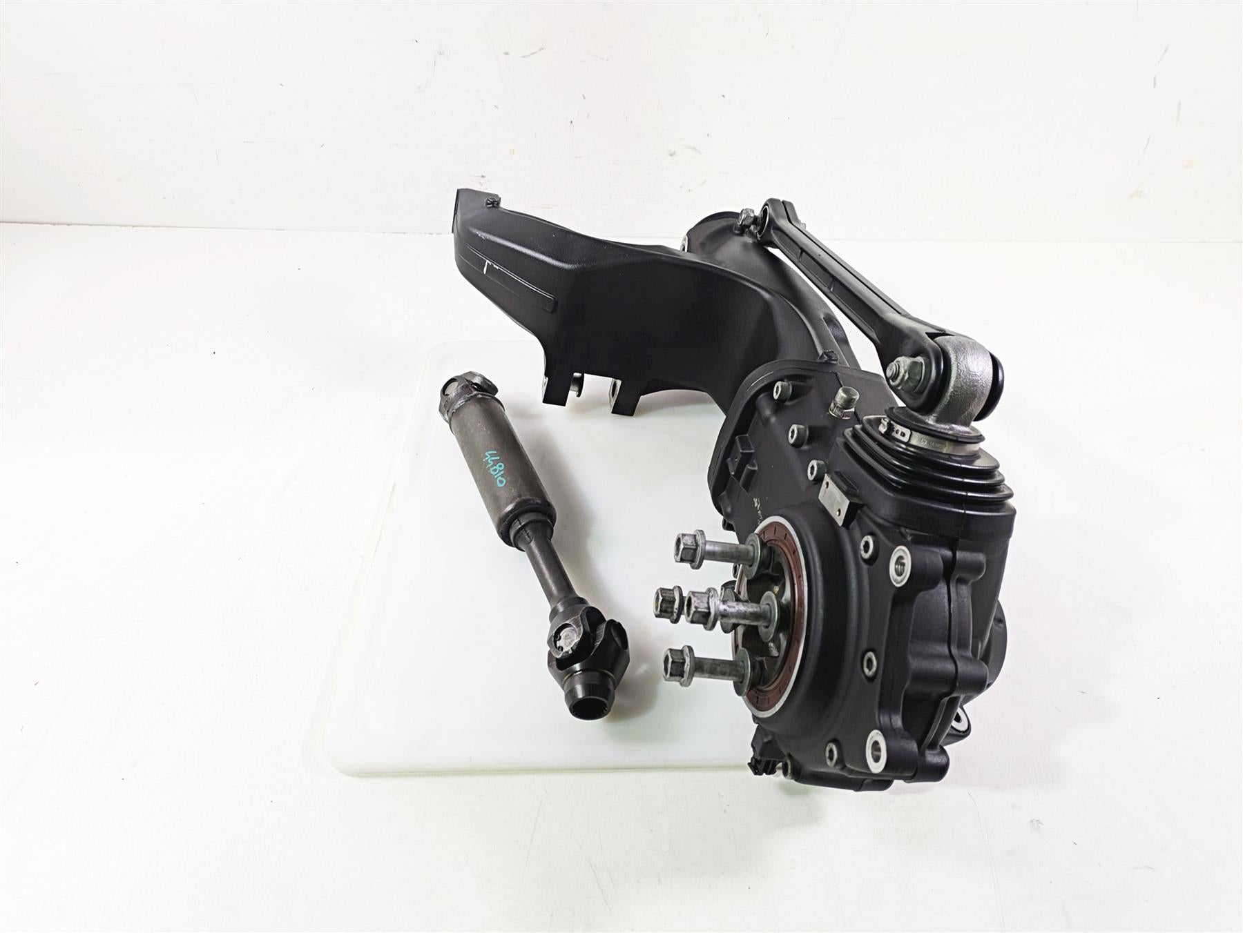 2016 Moto Guzzi Stelvio 1200 8V NTX Differential Swingarm Drive Shaft 976570 {{ shop.shopifyCountryName }} - Mototech271