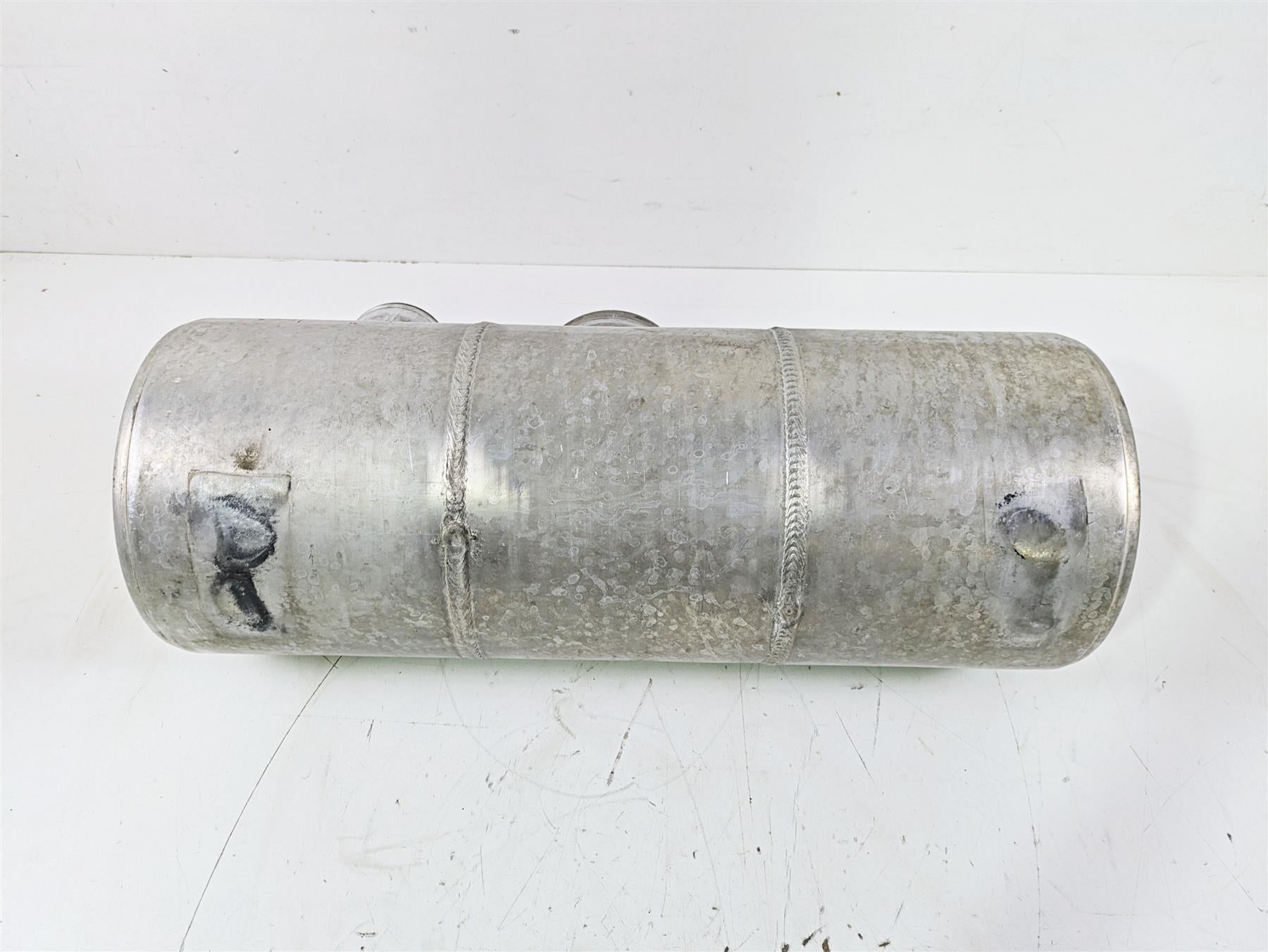 2004 Honda Aquatrax R-12X Exhaust Muffler Silencer Can 18331-HW3-670 {{ shop.shopifyCountryName }} - Mototech271