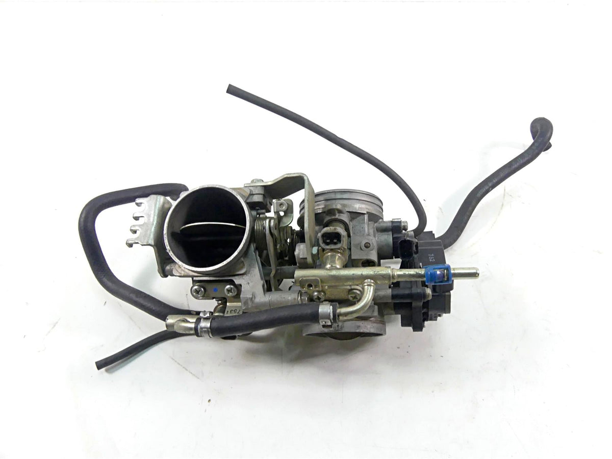 2008 Suzuki M109R VZR1800 Mikuni Throttle Body Fuel Injection 13405-48G20 {{ shop.shopifyCountryName }} - Mototech271