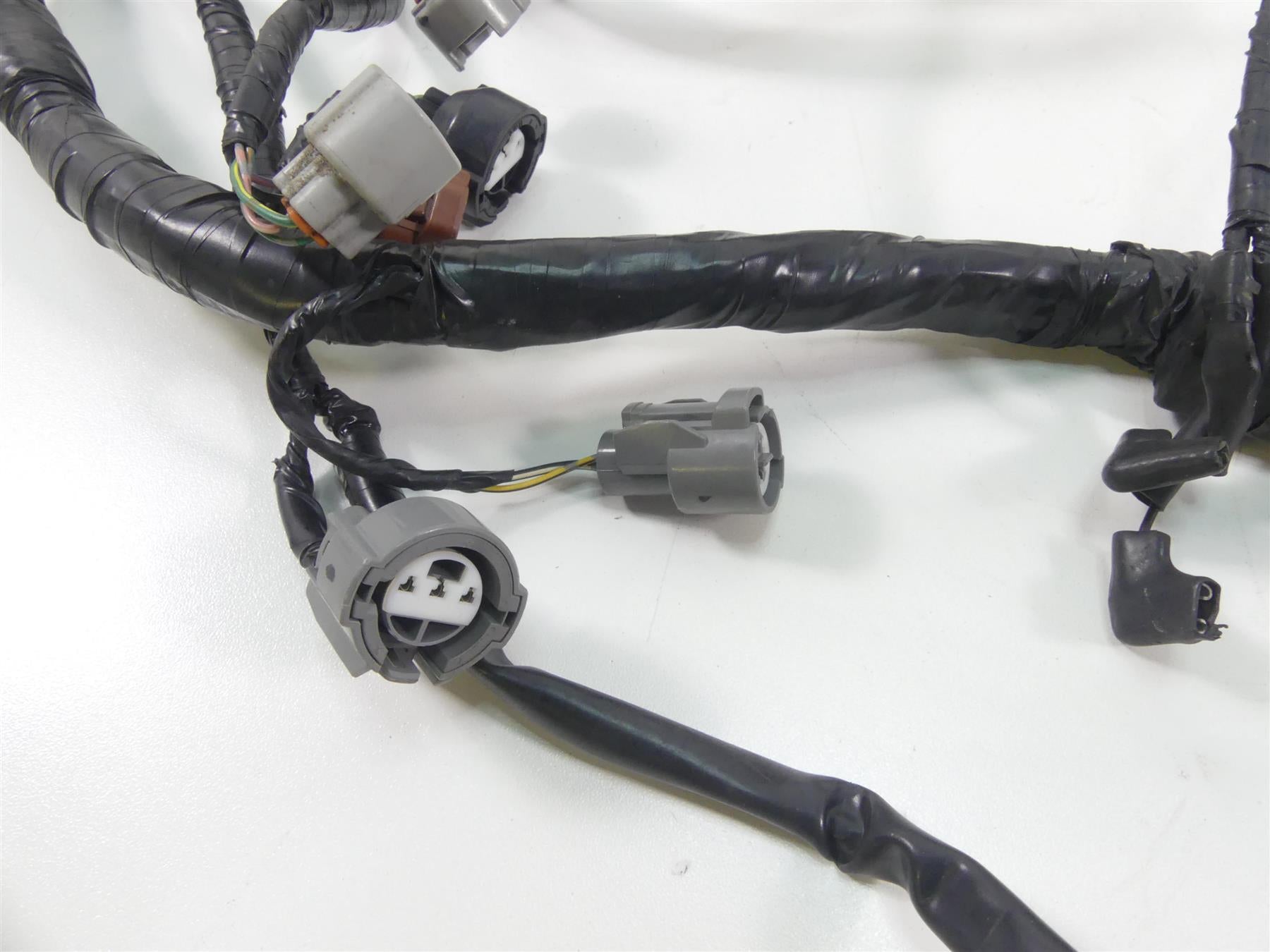 2006 Honda VTX1800 C2 Main Wiring Harness Loom - No Cuts 32100-MCH-A10 {{ shop.shopifyCountryName }} - Mototech271