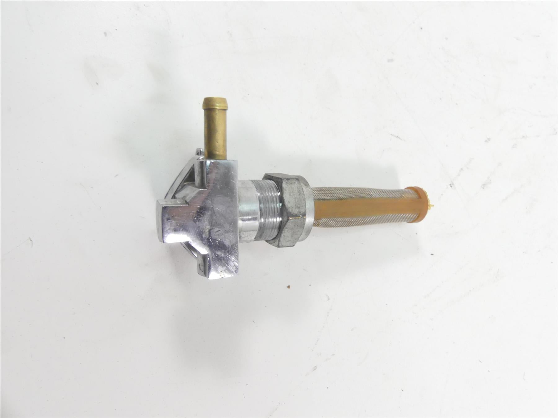 1999 Harley FXSTS Softail Springer Fuel Gas Petrol Valve Petcock 61338-94D {{ shop.shopifyCountryName }} - Mototech271