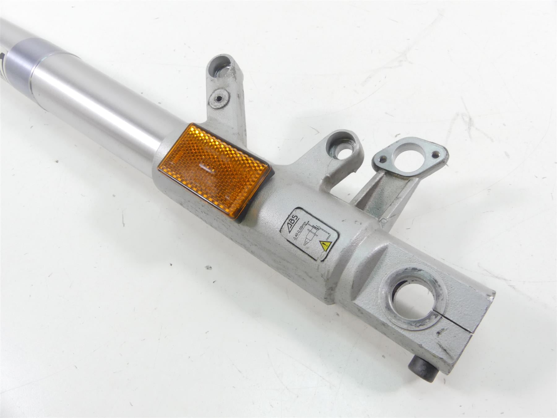 2001 BMW R1150 GS R21 Showa Straight Front Fork Leg Set - Read 31422338203- {{ shop.shopifyCountryName }} - Mototech271