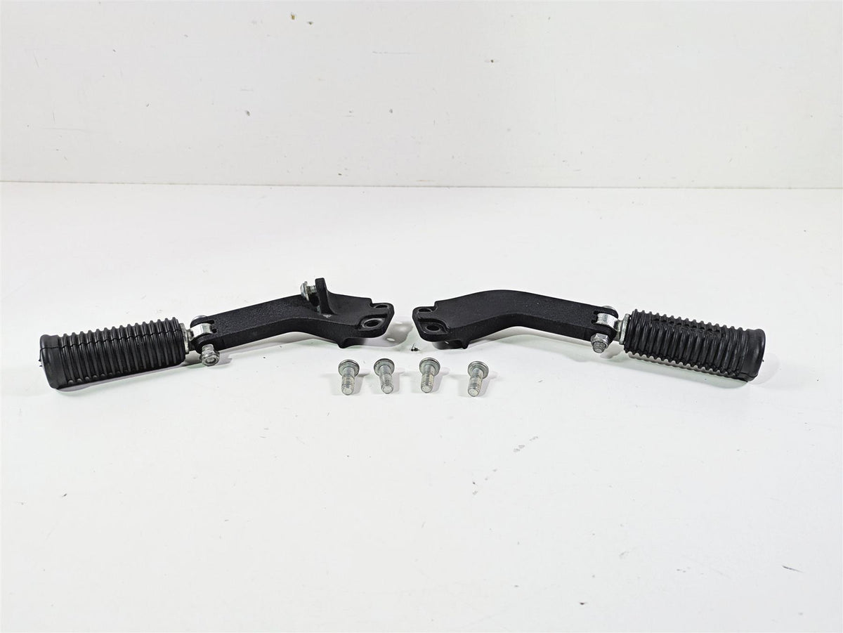 2016 Harley FXDF Dyna Fat Bob Rear Passenger Footpeg Set 49230-06 49224-06A {{ shop.shopifyCountryName }} - Mototech271