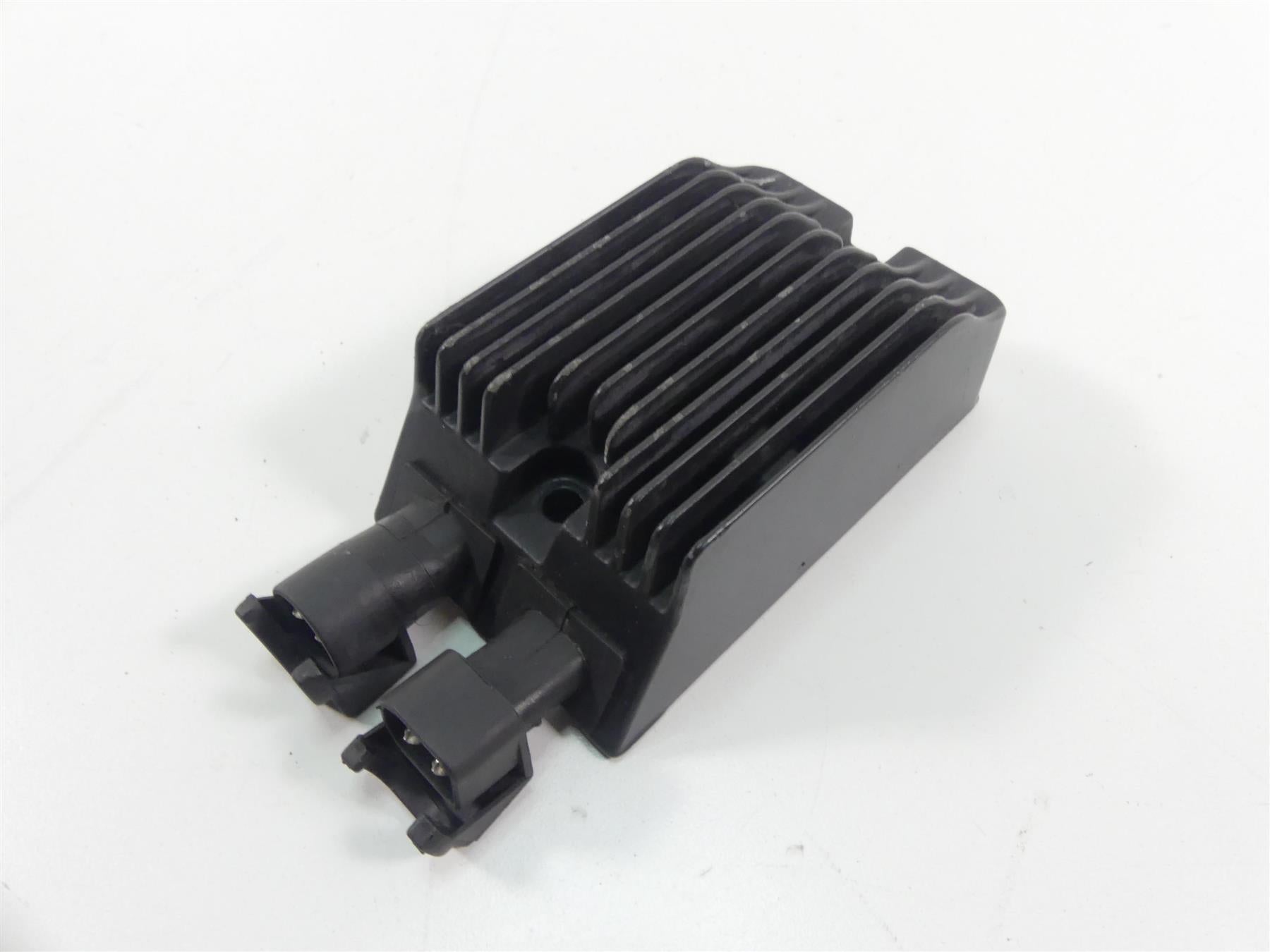 2018 Harley Sportster XL1200 Custom Rectifier Voltage Regulator 74700012 {{ shop.shopifyCountryName }} - Mototech271