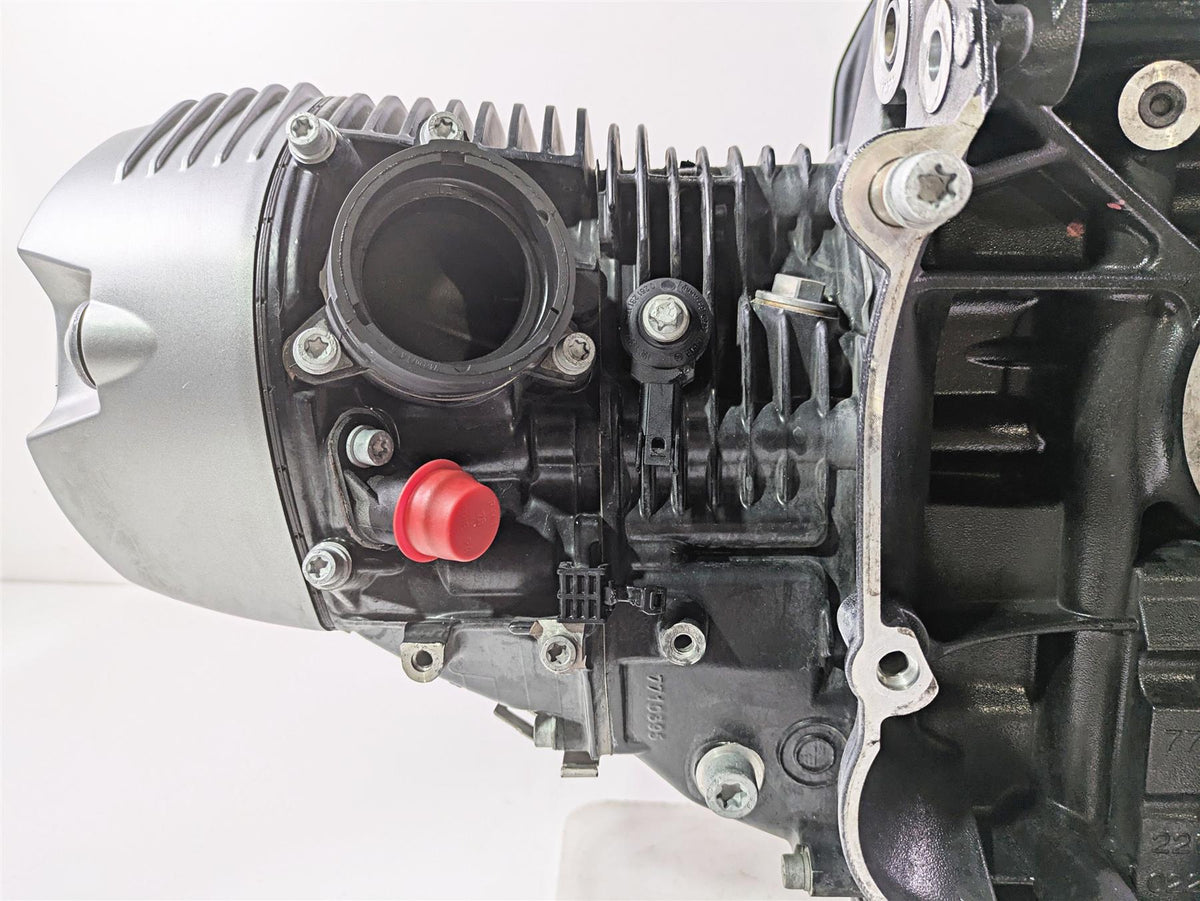 2018 BMW R nineT Urban GS K33 Running Engine Motor & Alternator 36k 11008558428 {{ shop.shopifyCountryName }} - Mototech271