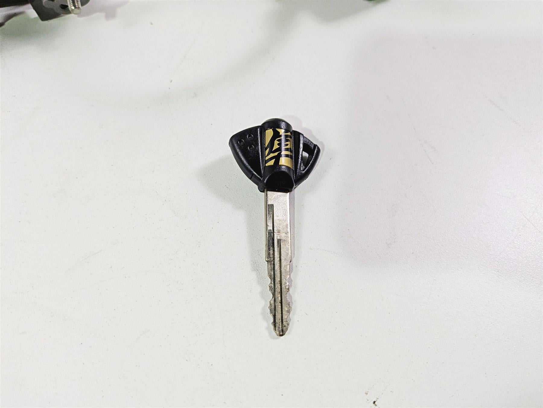 2023 Suzuki GSX1300 RR Hayabusa Ignition Switch Key Lock Set 37104-10820 {{ shop.shopifyCountryName }} - Mototech271