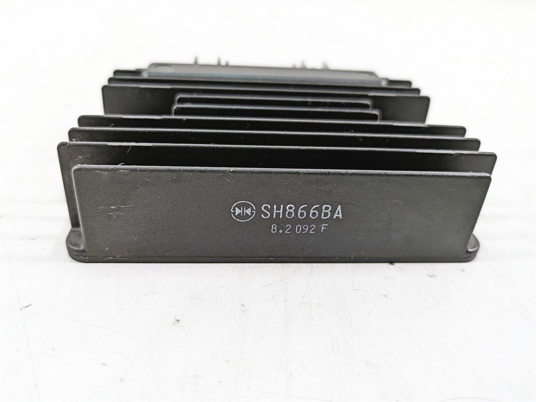 2018 Kawasaki ZX1002 Ninja H2 SX Rectifier Voltage Regulator SH866BA 21066-0745 {{ shop.shopifyCountryName }} - Mototech271