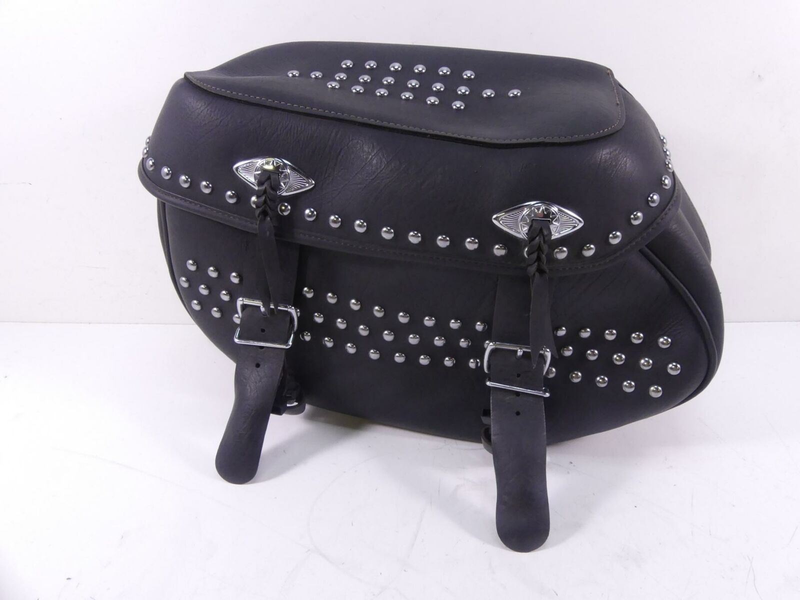 2013 Harley Softail FLSTC Heritage Classic Left Saddlebag & Mount 90476-09 {{ shop.shopifyCountryName }} - Mototech271