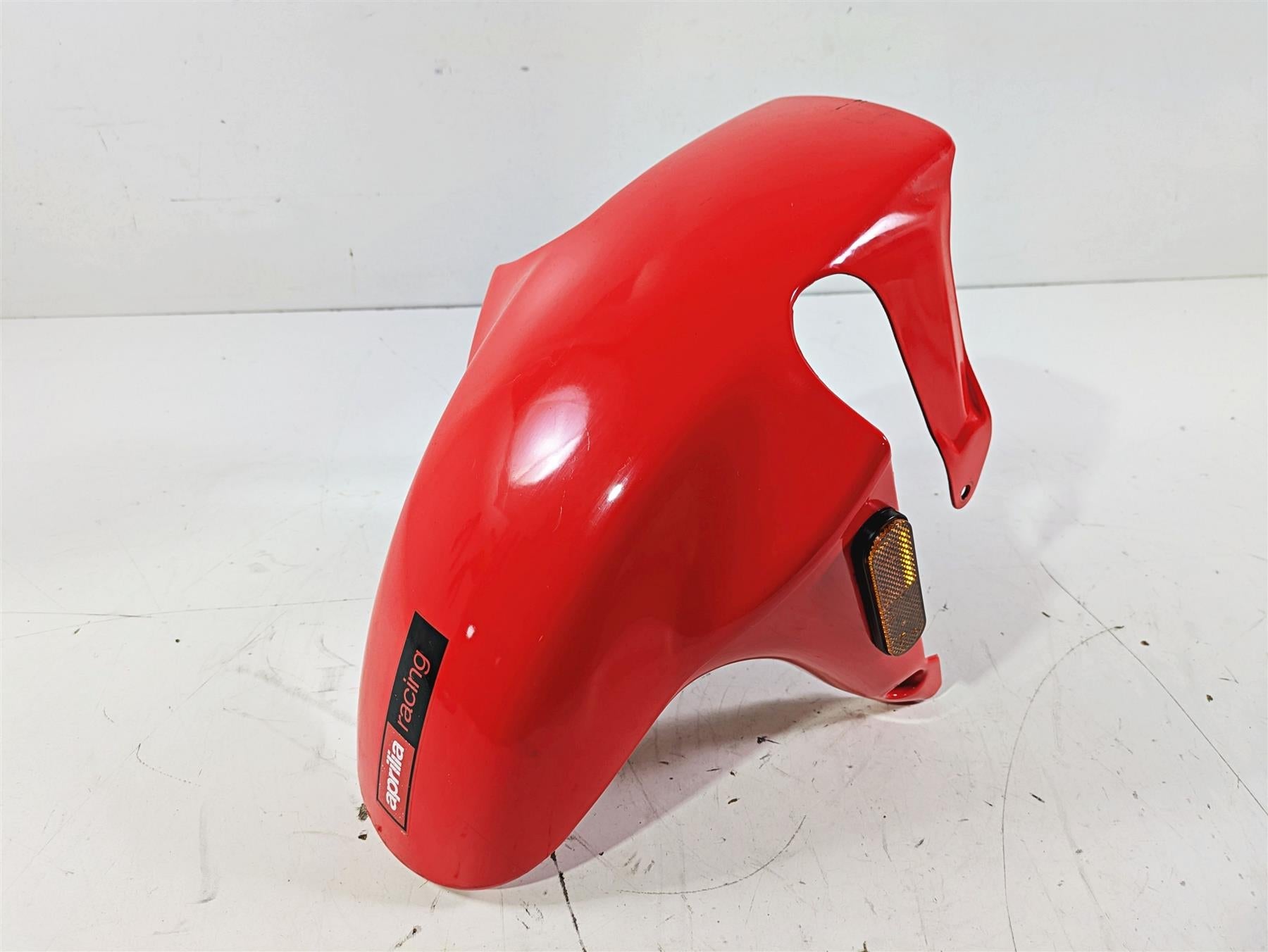 2008 Aprilia RSVR 1000 Factory Front Fender Red AP8156325 {{ shop.shopifyCountryName }} - Mototech271
