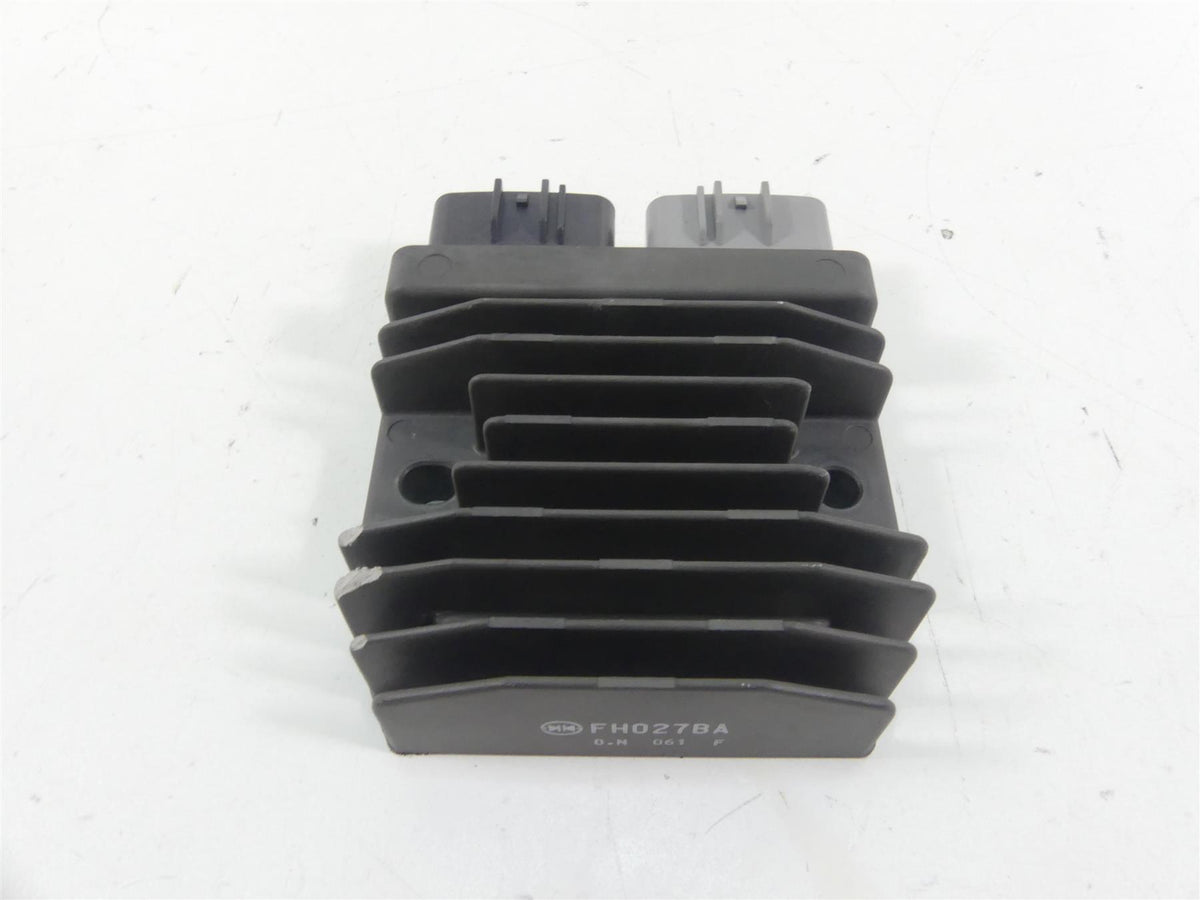2021 Kawasaki ZX1400 ZX14R Ninja Rectifier Voltage Regulator FH027BA 21066-0771 {{ shop.shopifyCountryName }} - Mototech271