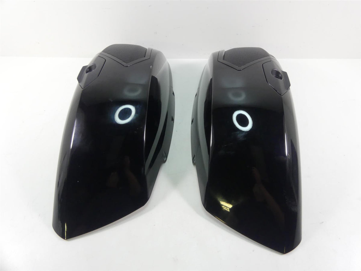 2015 Victory Cross Country 8 Ball L+R Saddle Bag Lid & DS18 Speaker 5438482 {{ shop.shopifyCountryName }} - Mototech271