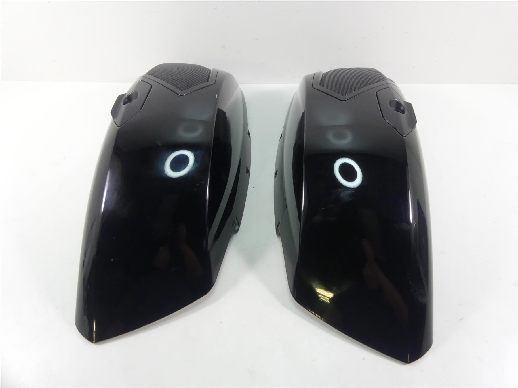 2015 Victory Cross Country 8 Ball L+R Saddle Bag Lid & DS18 Speaker 5438482 {{ shop.shopifyCountryName }} - Mototech271