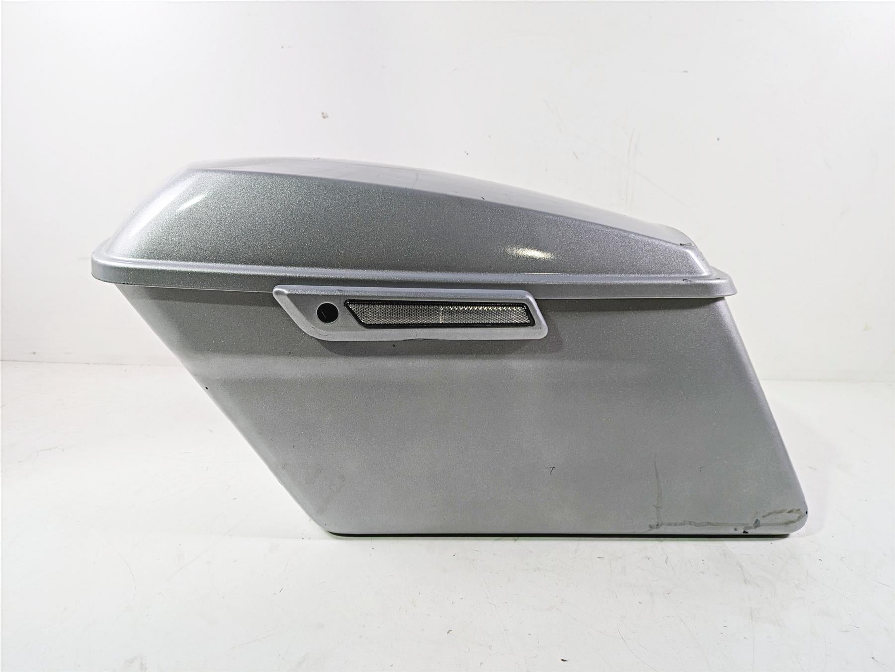2010 Harley Touring FLHX Street Glide Left Saddlebag Saddle Bag Silver 90753-93 {{ shop.shopifyCountryName }} - Mototech271