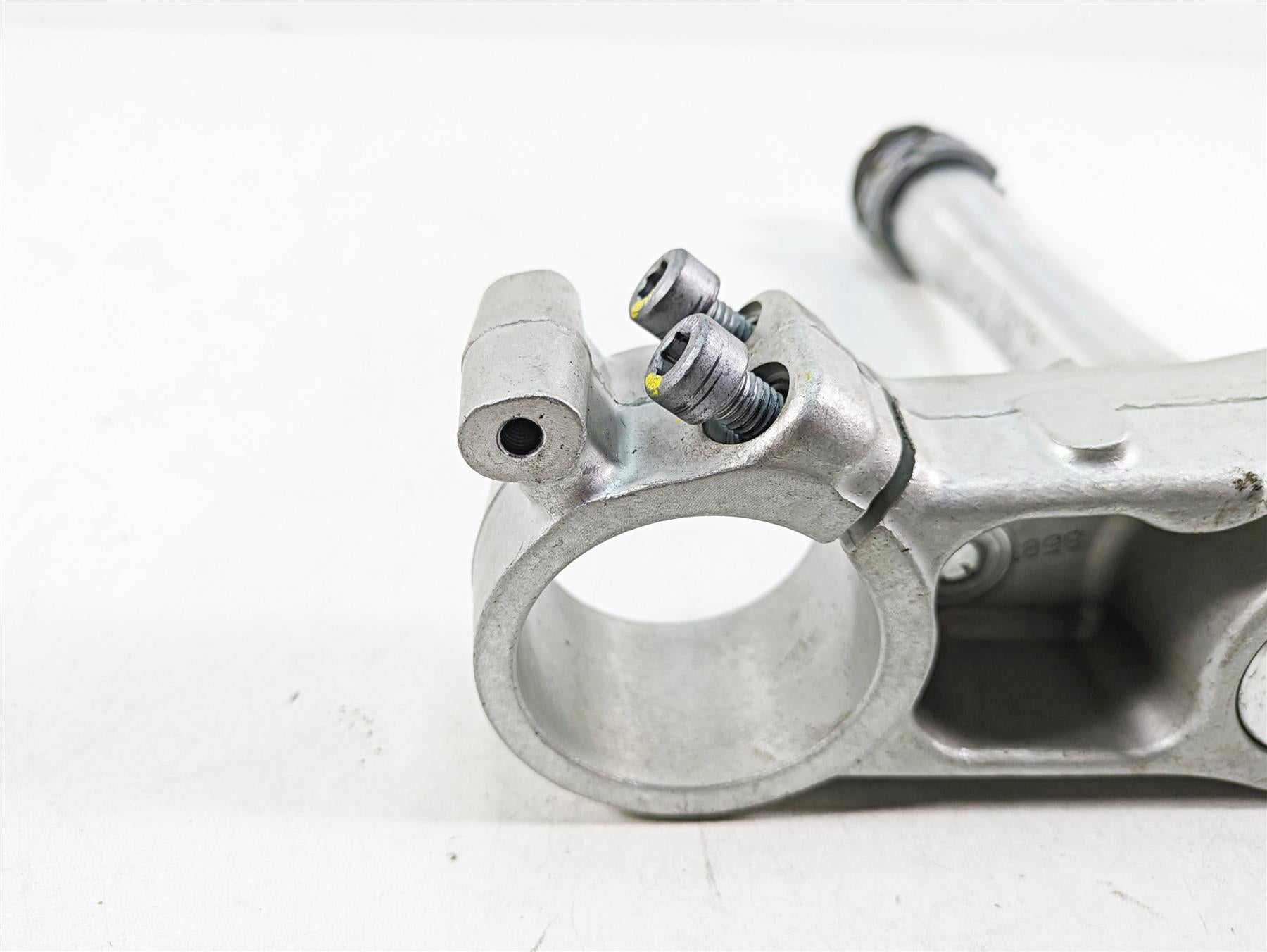 2021 Aprilia RS660 Lower Triple Tree Steering Clamp 53mm 2B005255 {{ shop.shopifyCountryName }} - Mototech271