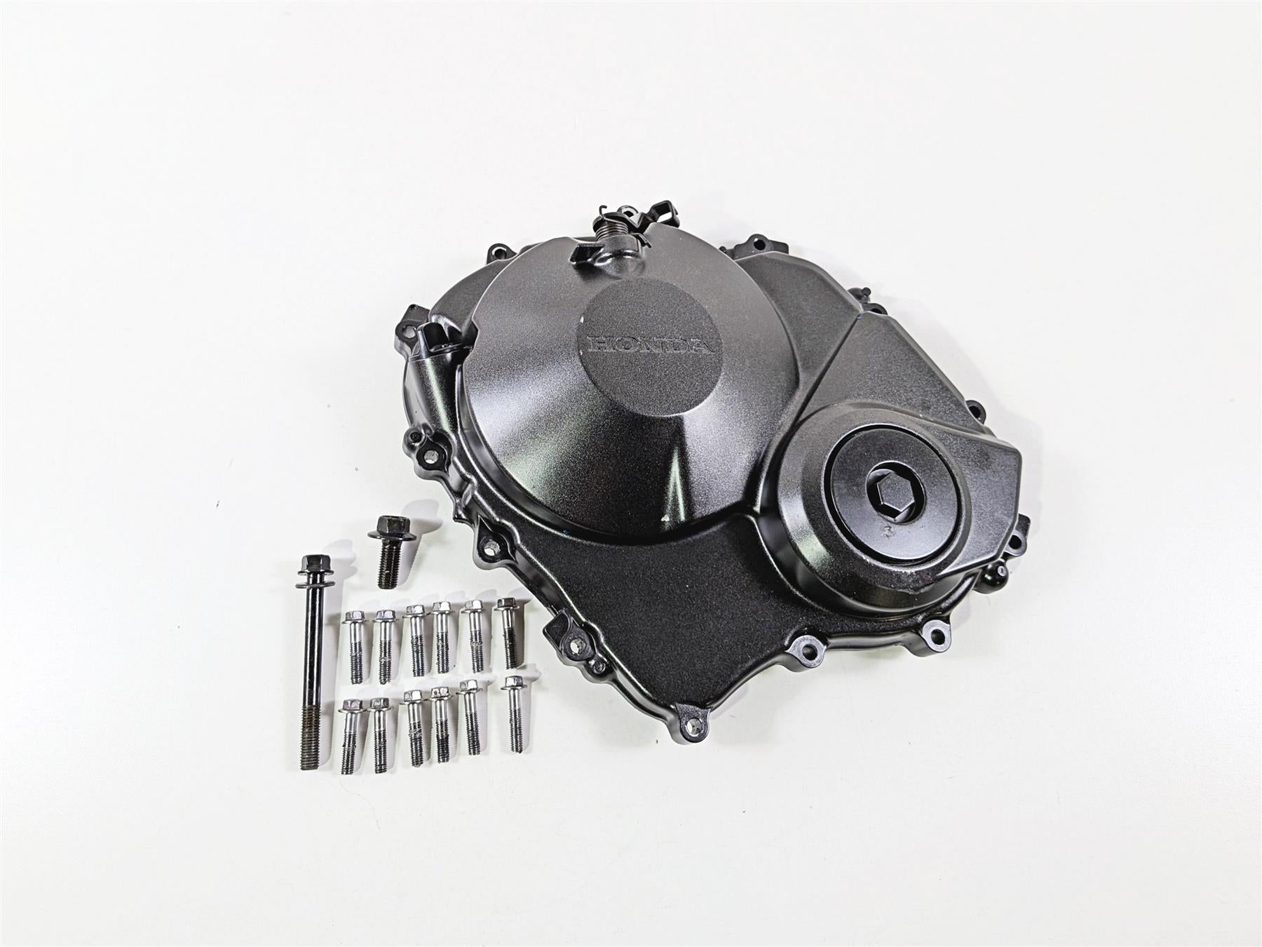 2017 Honda CBR600RR PC40 Right Engine Side Clutch Cover 11330-MFJ-A41 {{ shop.shopifyCountryName }} - Mototech271