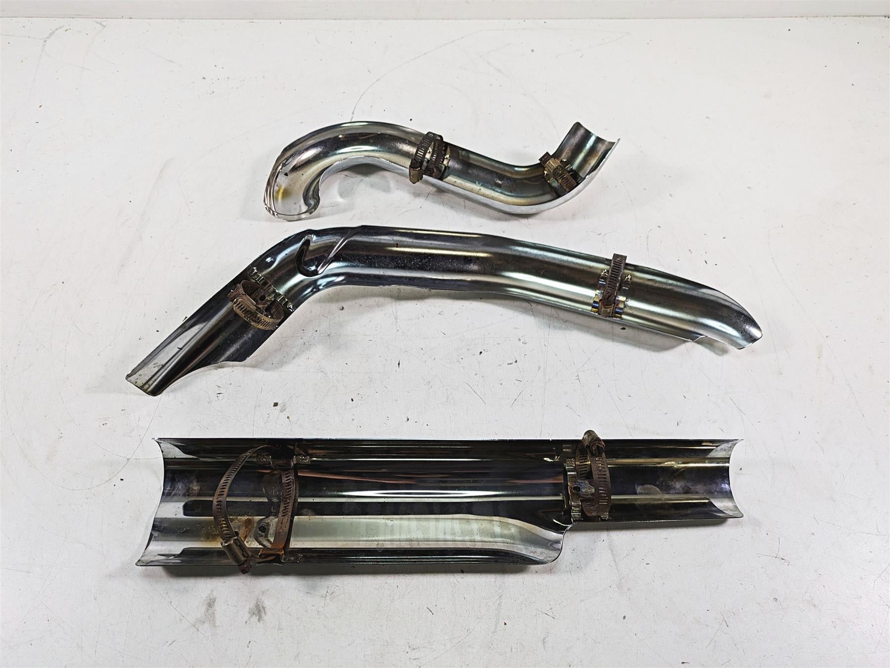2010 Harley Touring FLHTCU Electra Glide Exhaust Header Heat Shield Set 65952-09 {{ shop.shopifyCountryName }} - Mototech271