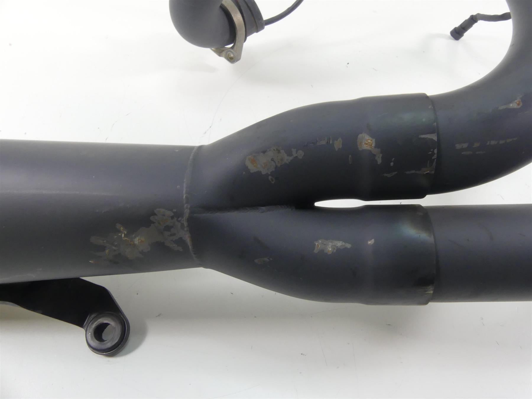 2011 Harley VRSCF Muscle Rod Vance Hines Comp Series 2-1 Exhaust System 75-113-9 {{ shop.shopifyCountryName }} - Mototech271