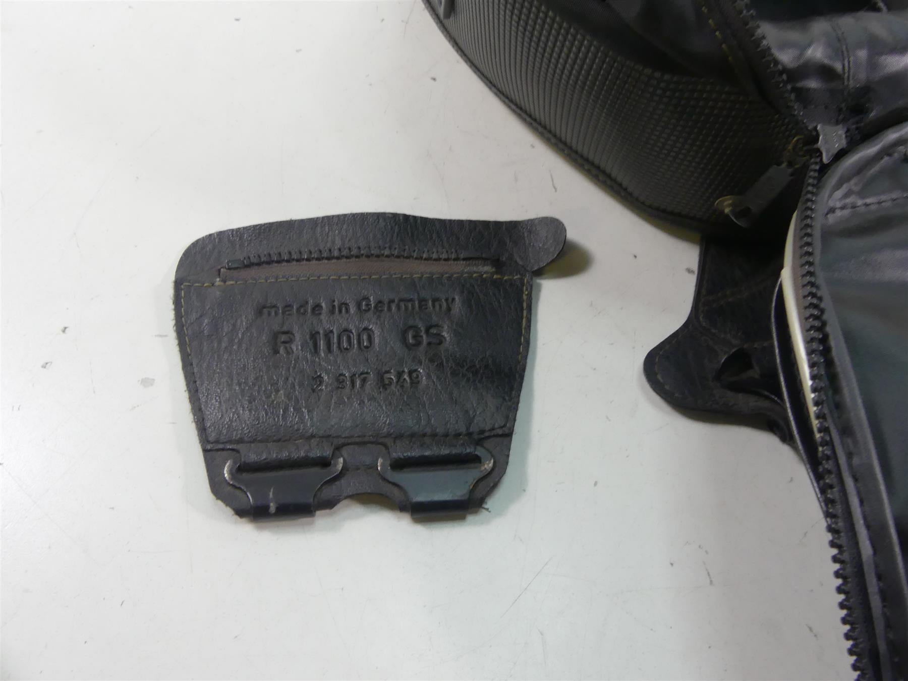 2001 BMW R1150 GS R21 Fuel Gas Petrol Tank Top Storage Bag 71607666491 {{ shop.shopifyCountryName }} - Mototech271