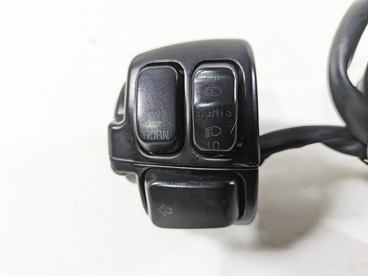 2003 Harley FLSTC Softail Heritage 100th Left Hand Control Switch 71682-06A {{ shop.shopifyCountryName }} - Mototech271