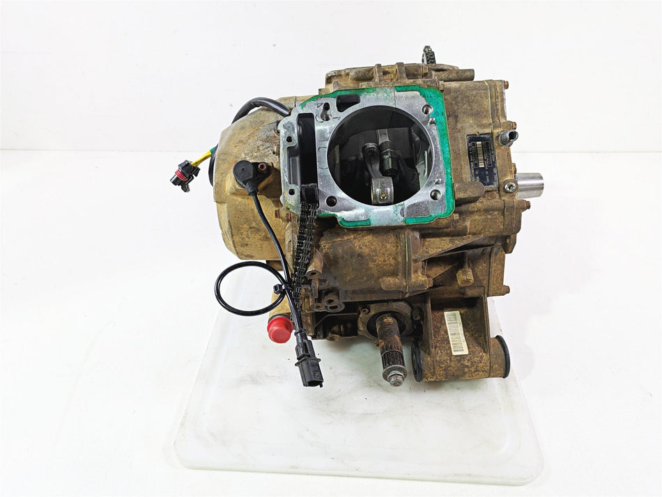 2011 Can-Am Outlander 650 4X4 XT Lower Bottom Engine Crankcase Set 420066035 {{ shop.shopifyCountryName }} - Mototech271