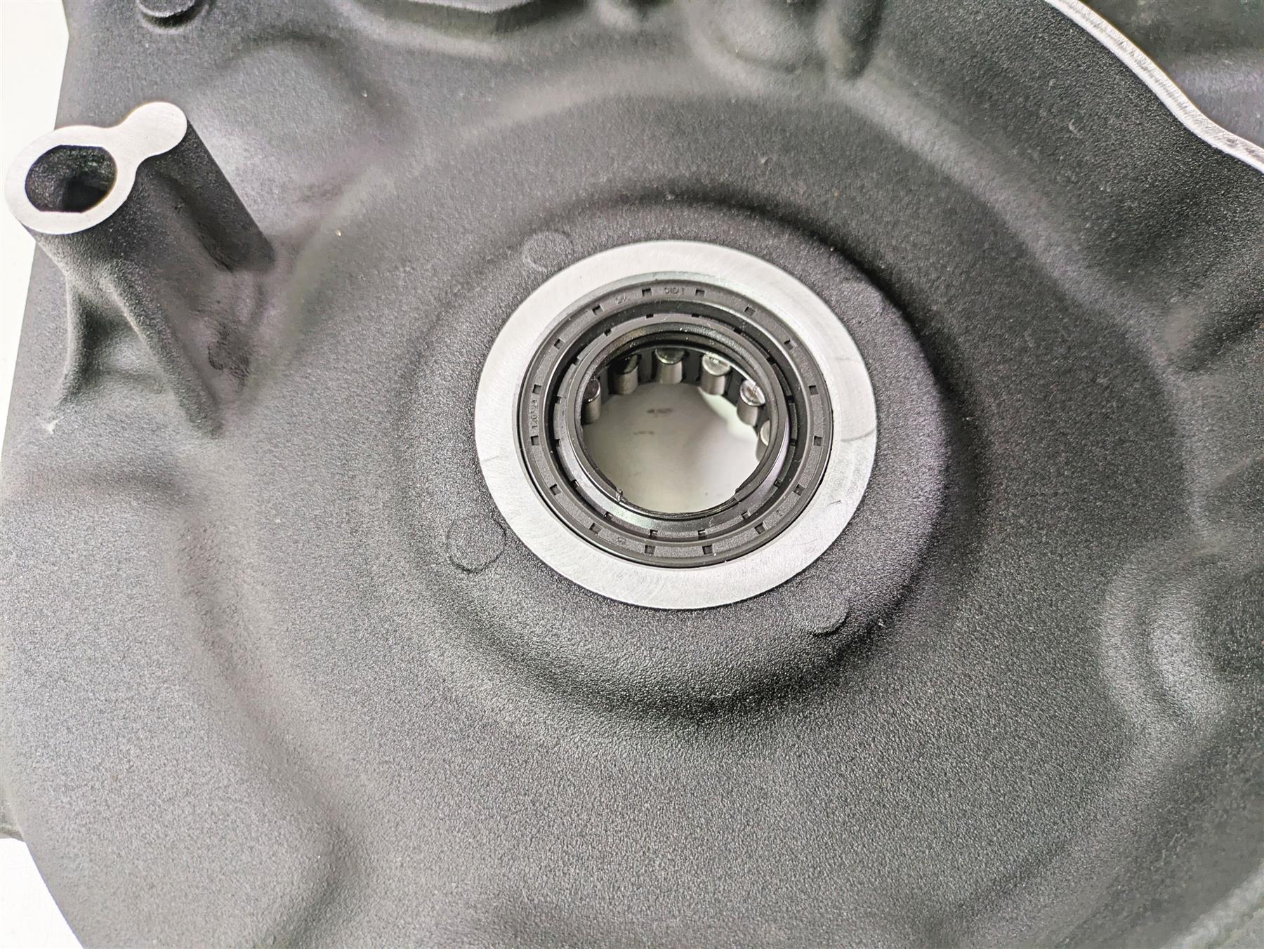 2014 Harley FLS Softail Slim Inner Primary Drive Clutch Cover 60681-06C {{ shop.shopifyCountryName }} - Mototech271