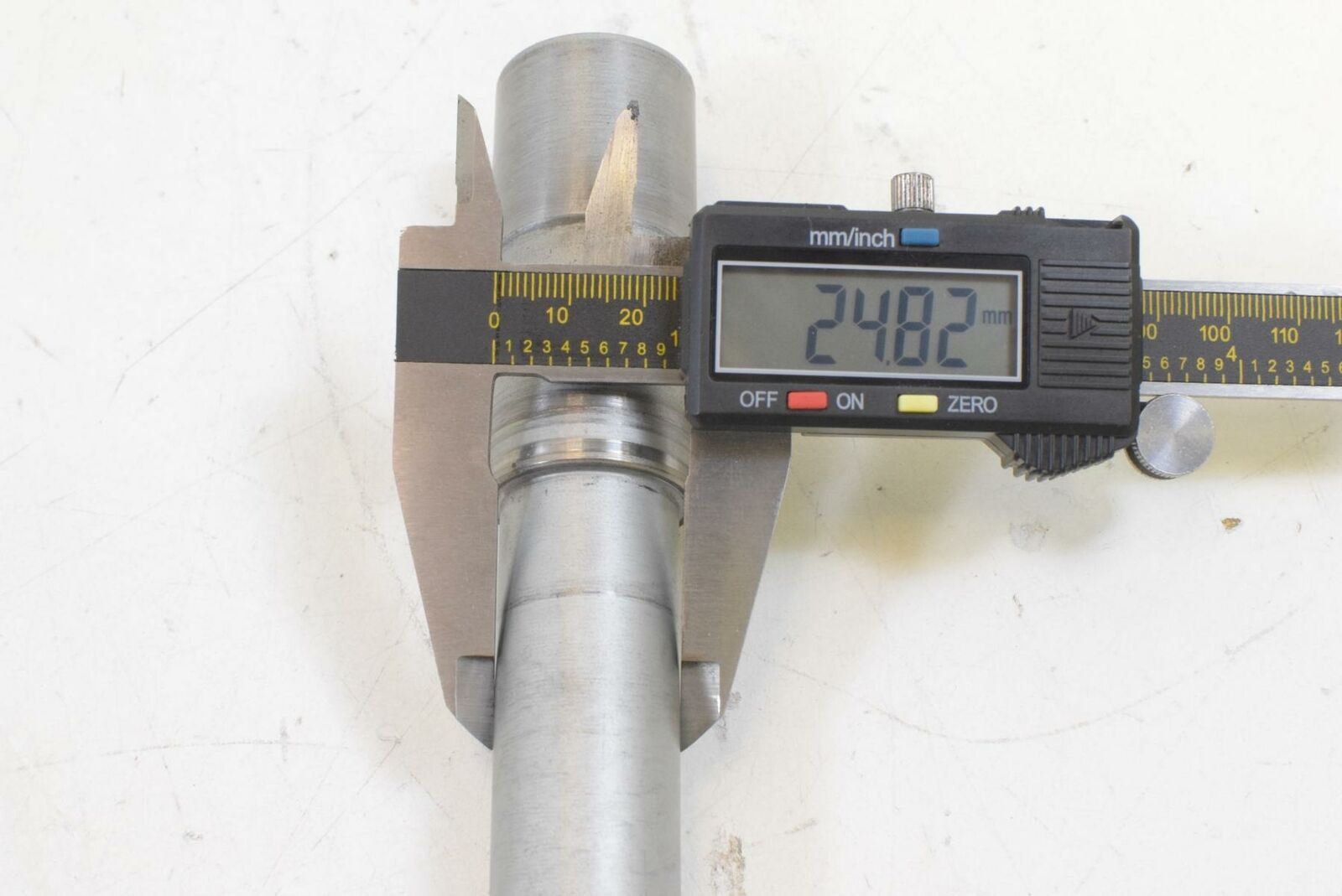 2009 BMW R1200 GS K255 Adv Front 25mm Wheel Spindle Axle 36318526446 {{ shop.shopifyCountryName }} - Mototech271