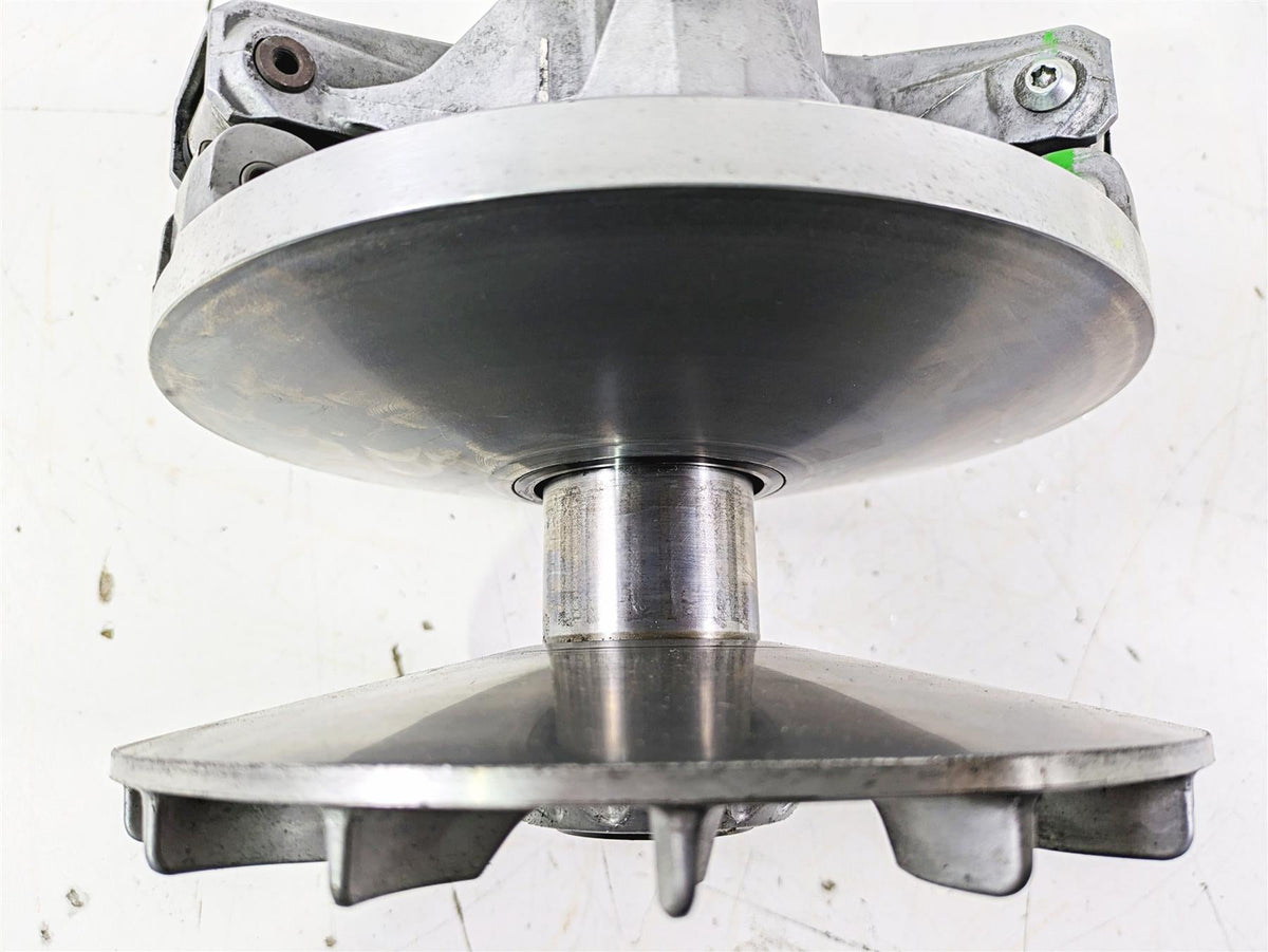 2023 Can Am Maverick X3 XMR Turbo RR Primary Drive Clutch 1K Only 420686870 {{ shop.shopifyCountryName }} - Mototech271