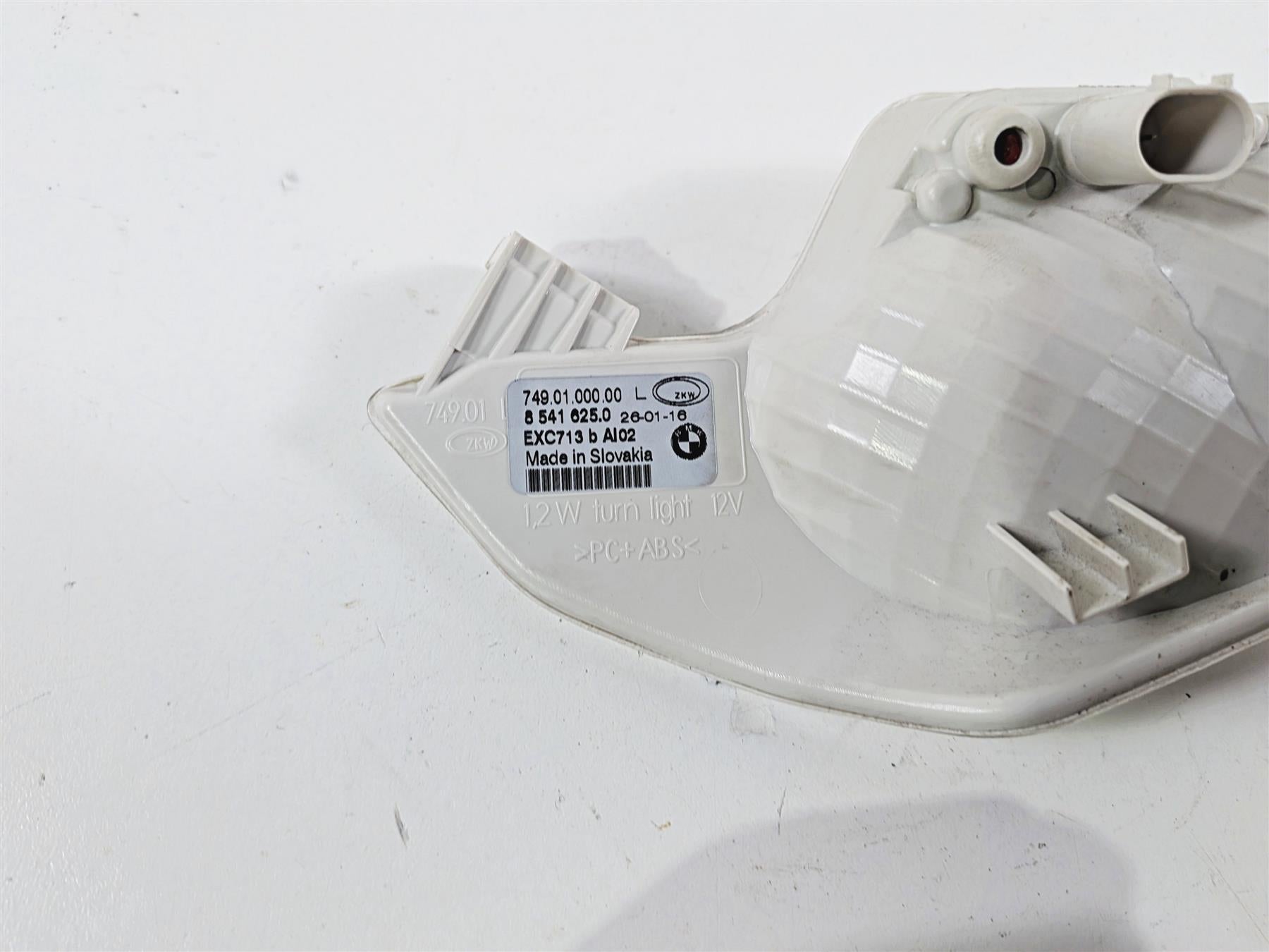 2016 BMW R1200RT RT RTW K52 Front Blinker Turn Signals 63138541625 63138541626 {{ shop.shopifyCountryName }} - Mototech271