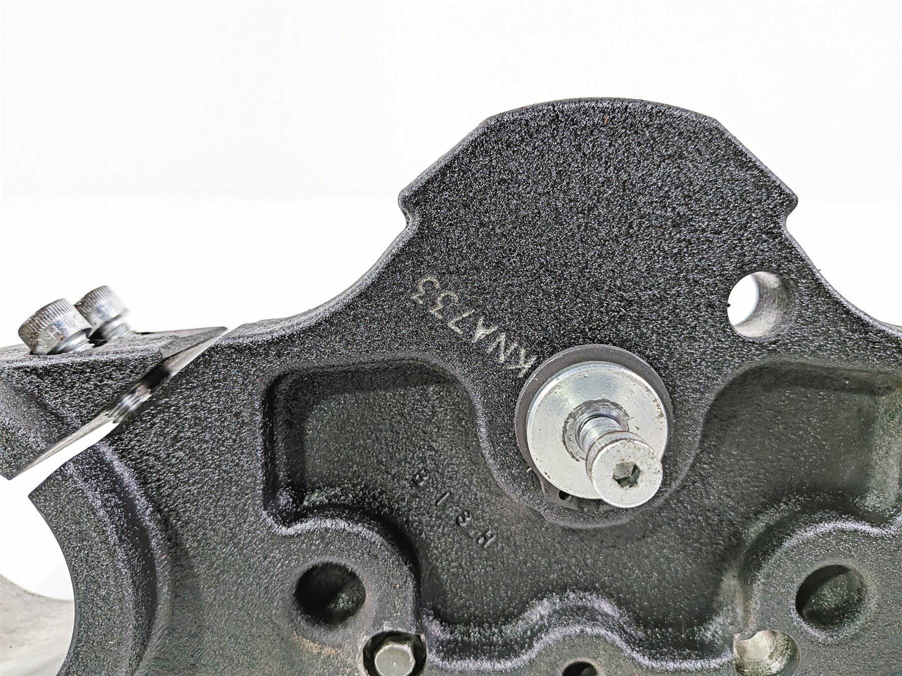 2022 Harley Softail FXLRST Low Rider Lower Triple Tree Steering Clamp 45900260B {{ shop.shopifyCountryName }} - Mototech271