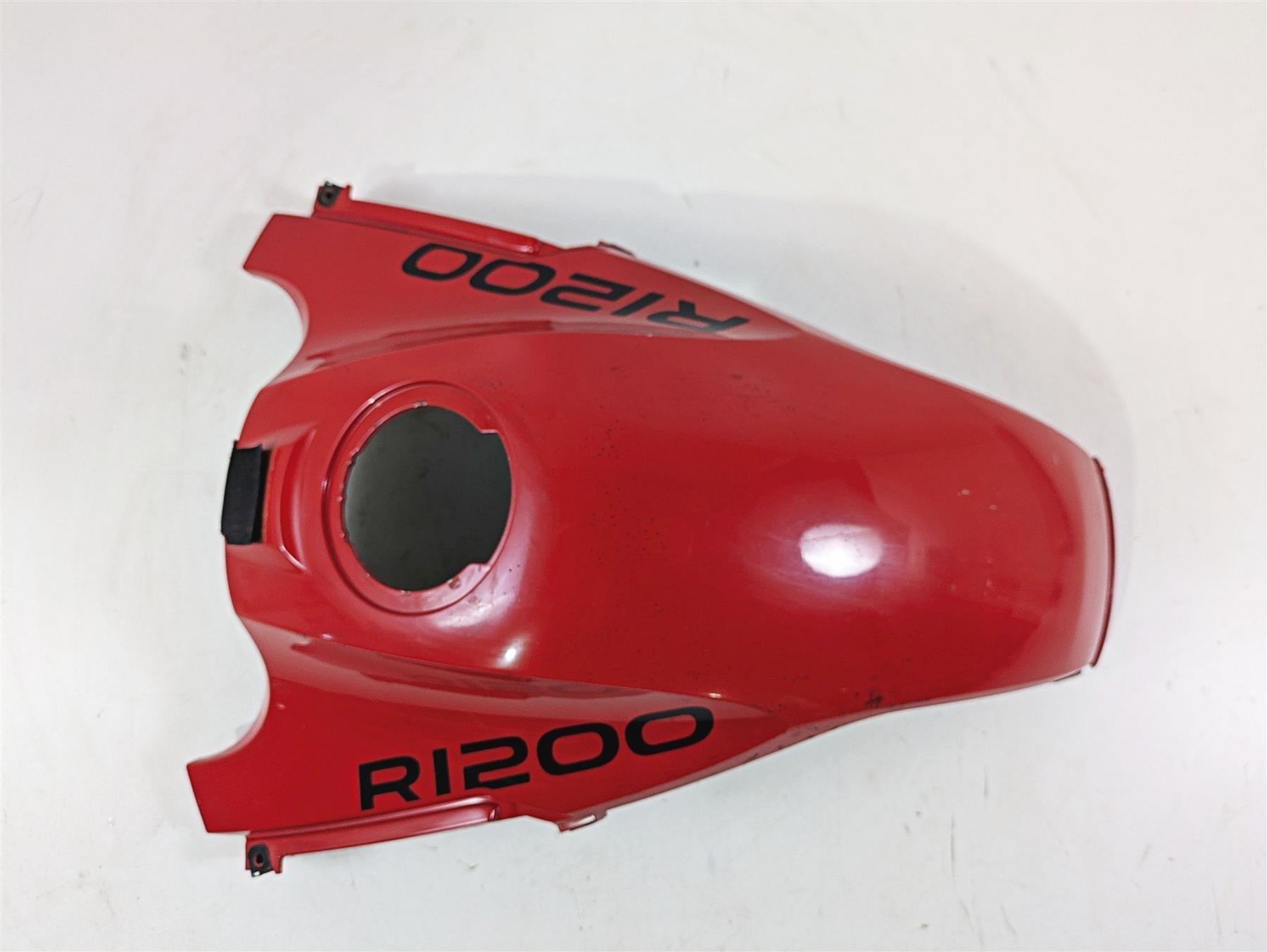 2009 BMW R1200GS K255 Adv Tank Center Cover Fairing Magmarot 46637706284 {{ shop.shopifyCountryName }} - Mototech271