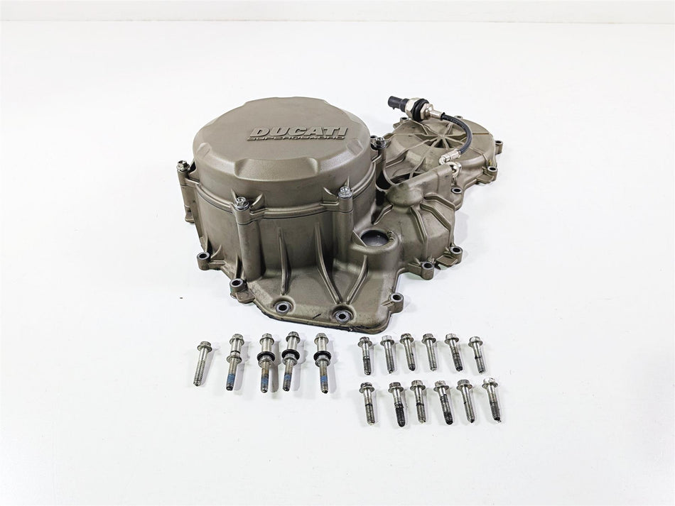 2017 Ducati Panigale 1299 Right Engine Clutch Cover 24331411A 24311411A-Mototech271