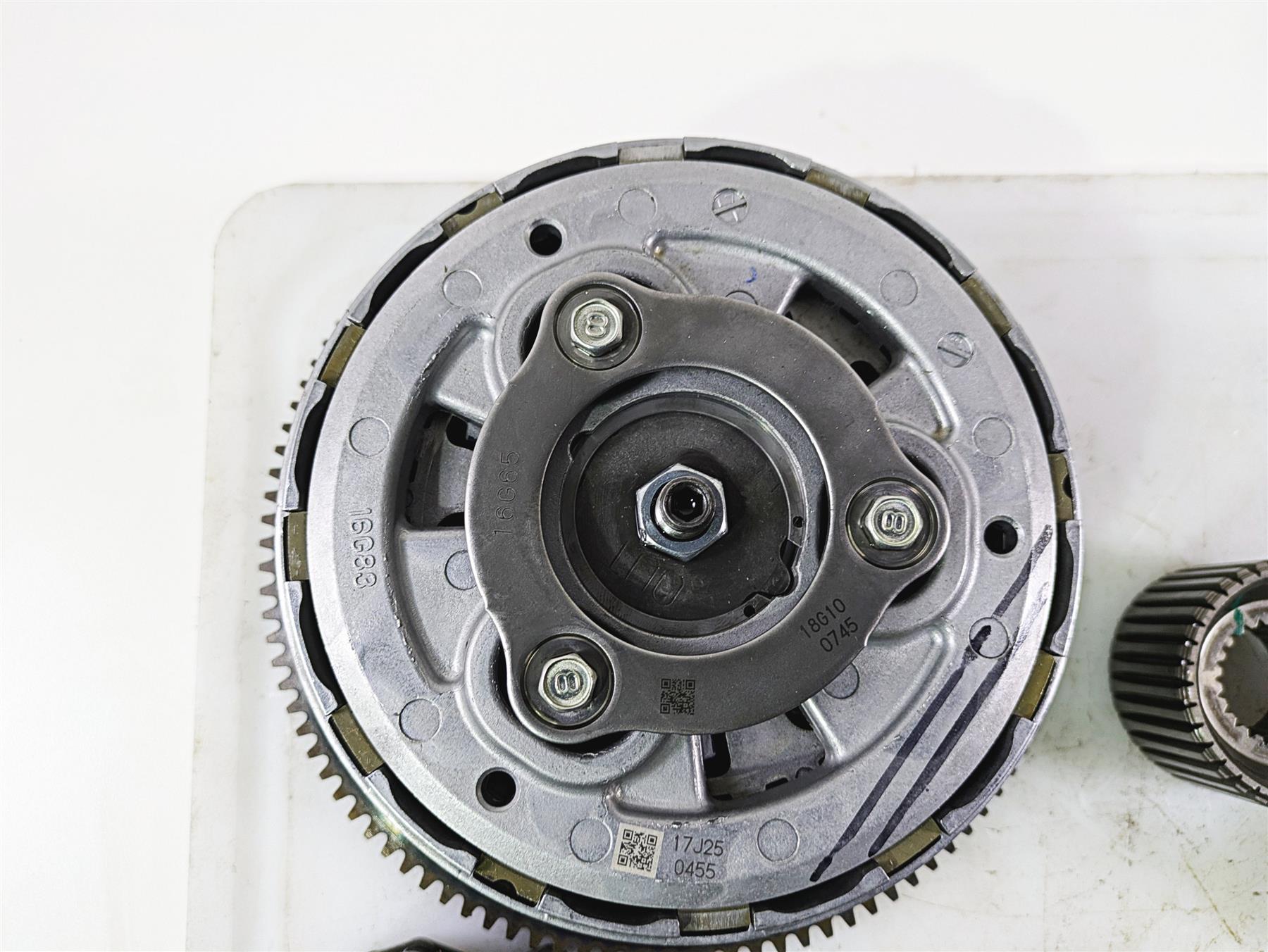 2019 Harley Softail FXDR 114 Clutch Primary Drive Set Kit 37000263A {{ shop.shopifyCountryName }} - Mototech271