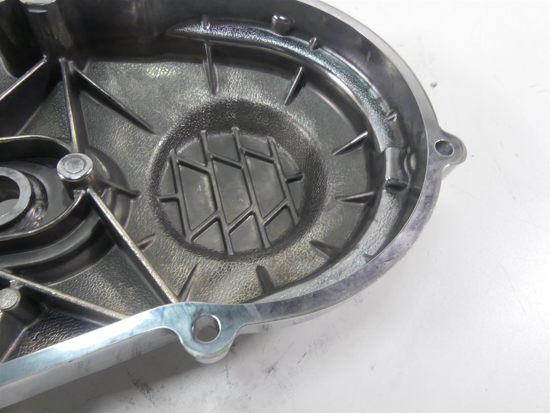 2005 Harley Dyna FXDLI Low Rider Outer Primary Drive Clutch Cover 60506-99 {{ shop.shopifyCountryName }} - Mototech271