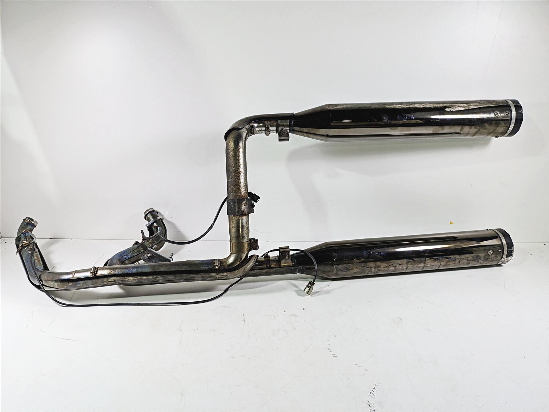 2020 Harley Touring FLHT Electra Glide Khrome Werks 4.5" Dominator Exhaust System 1800-2177 {{ shop.shopifyCountryName }} - Mototech271