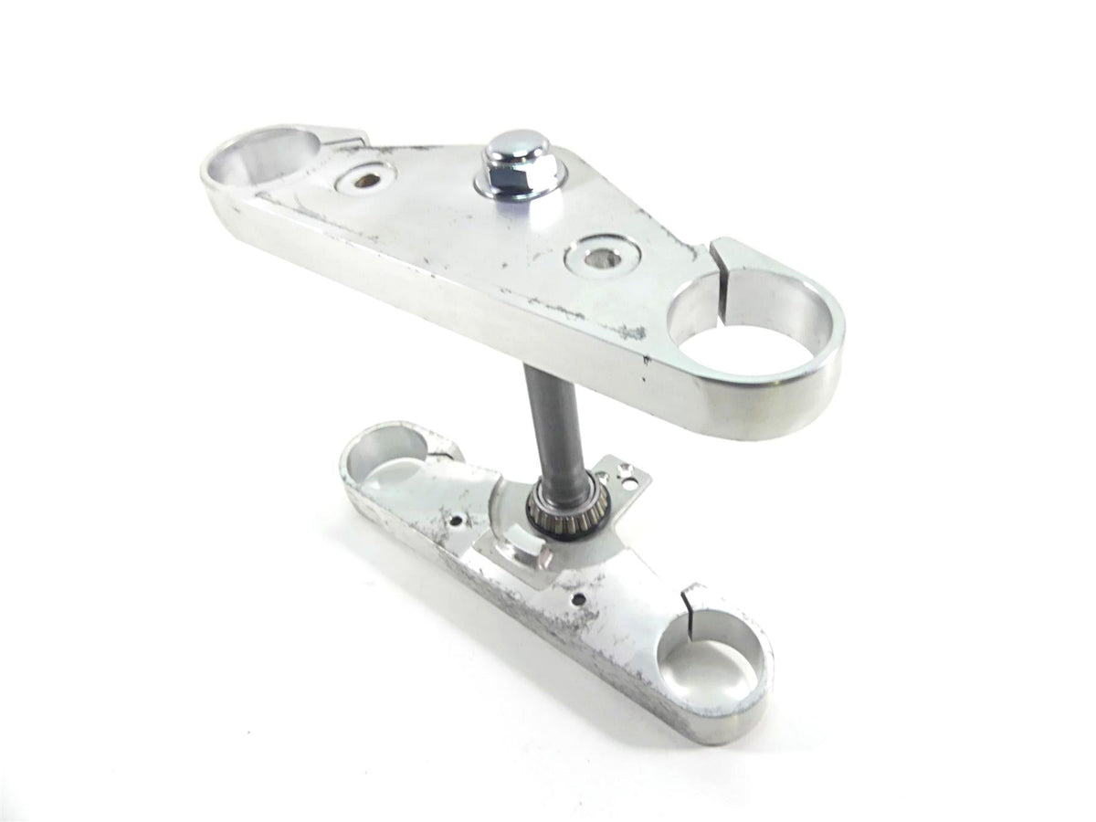 2002 Honda VTX1800 R Upper & Lower Triple Tree Set 53230-MCV-000 53219-MCH-000 {{ shop.shopifyCountryName }} - Mototech271