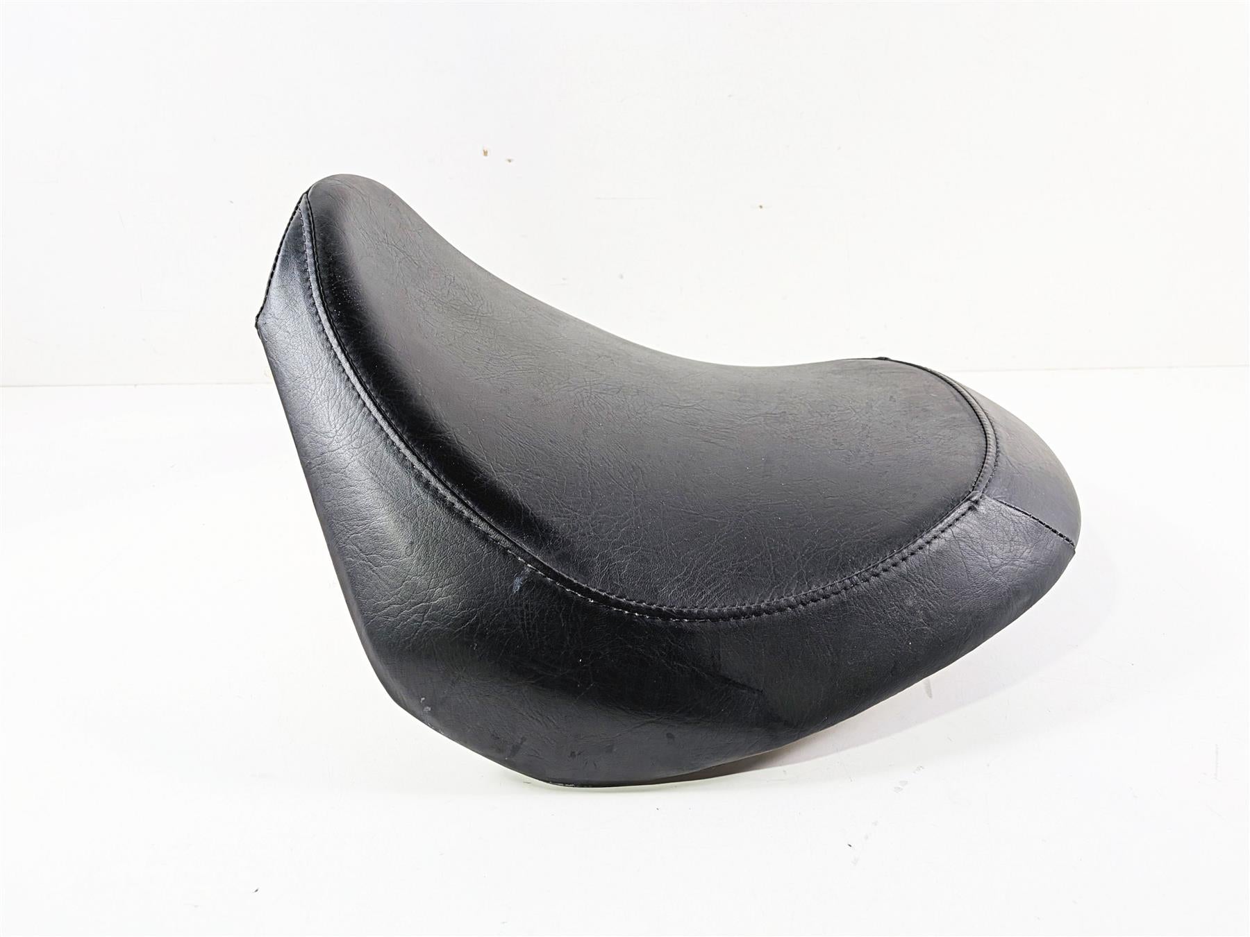 2014 Suzuki M109R VZR1800 Boulevard Front Driver Rider Seat Saddle 45100-48G01 {{ shop.shopifyCountryName }} - Mototech271