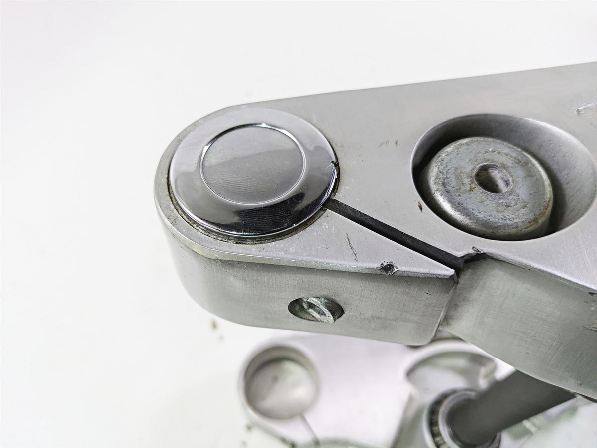 2004 Victory Kingpin Upper Lower Triple Tree Set 1821379 1823531 {{ shop.shopifyCountryName }} - Mototech271