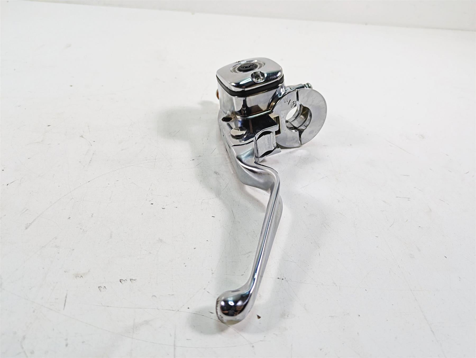 2009 Harley Dyna FXDFSE CVO Fat Bob Clutch Master Cylinder 11/16 46113-02D {{ shop.shopifyCountryName }} - Mototech271