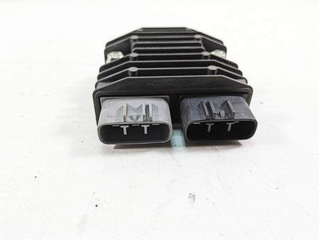 2007 Yamaha R1 YZFR1 Rectifier Voltage Regulator FH012AA 1D7-81960-00-00 {{ shop.shopifyCountryName }} - Mototech271