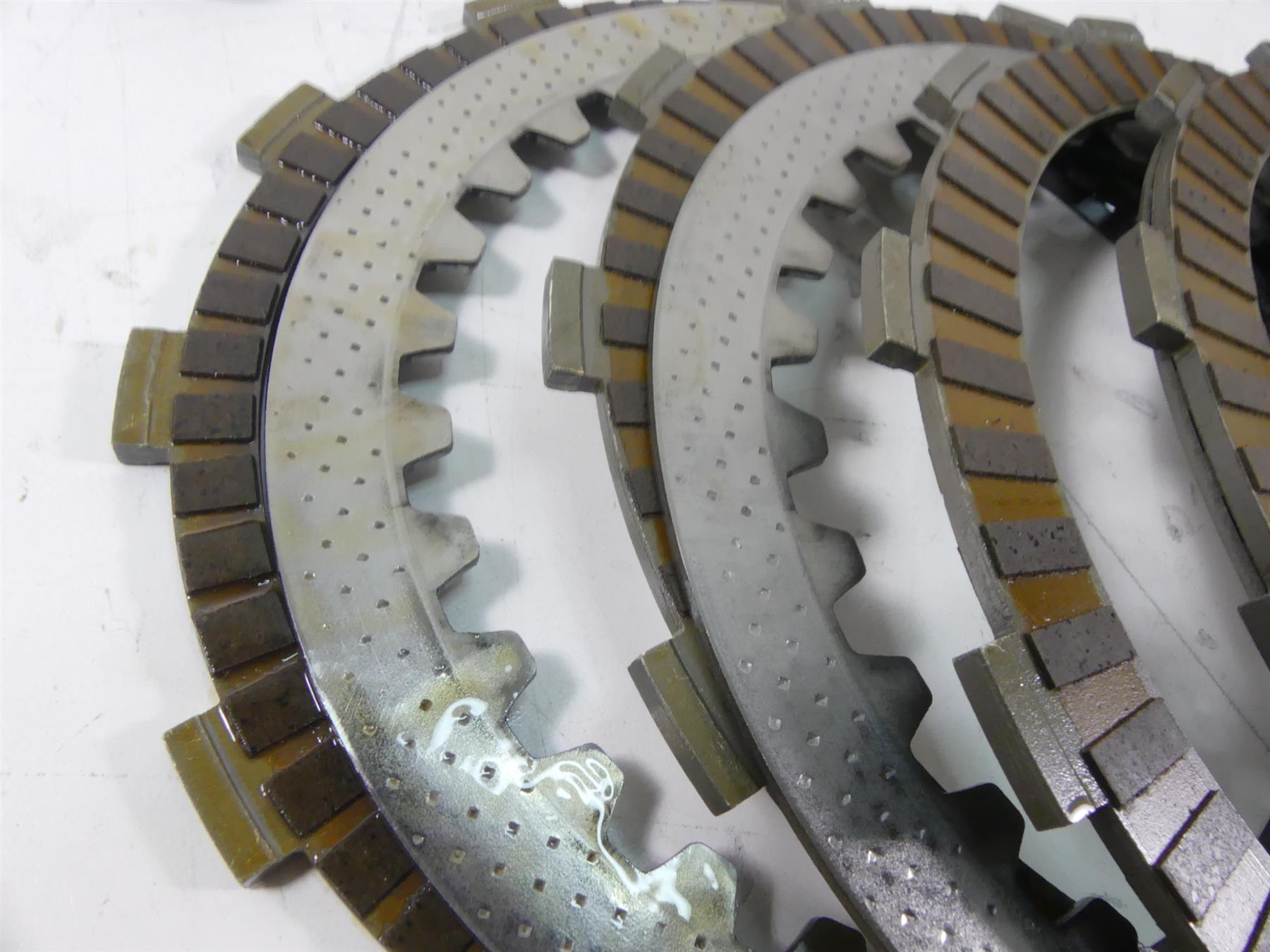2015 BMW K1600GT K48 Clutch Pressure Plate Disc Coupling Basket Set 21217726618 {{ shop.shopifyCountryName }} - Mototech271
