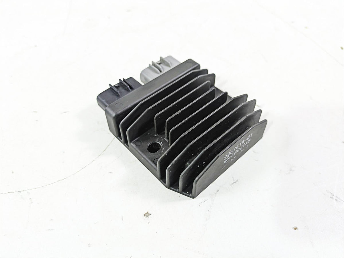 2015 BMW R1200GS Adv K51 Rectifier Voltage Regulator FH927AB 12318523367 {{ shop.shopifyCountryName }} - Mototech271