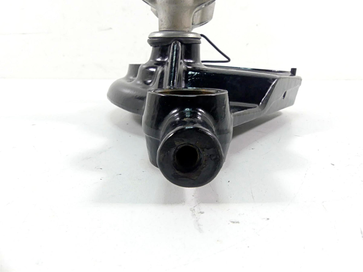 2007 Harley Touring FLHRSE CVO Road King Upper Triple Tree Riser Set 45435-95 {{ shop.shopifyCountryName }} - Mototech271