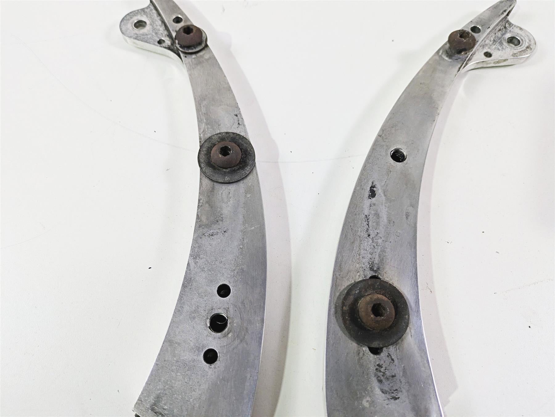 2002 Big Dog Pitbull Rear Fender Frame Struts Braces 2613-3R/L {{ shop.shopifyCountryName }} - Mototech271