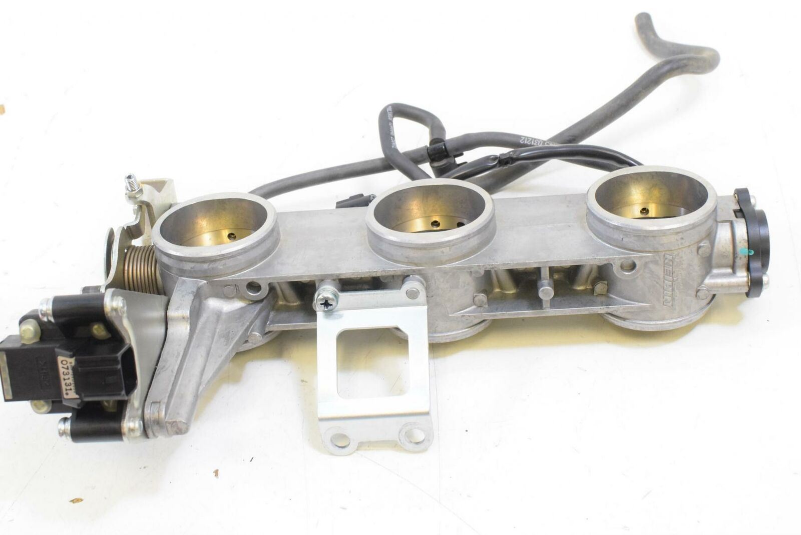 2014 Triumph 1050 Speed Triple ABS Throttle Body Bodies Fuel Injection T1240410 {{ shop.shopifyCountryName }} - Mototech271