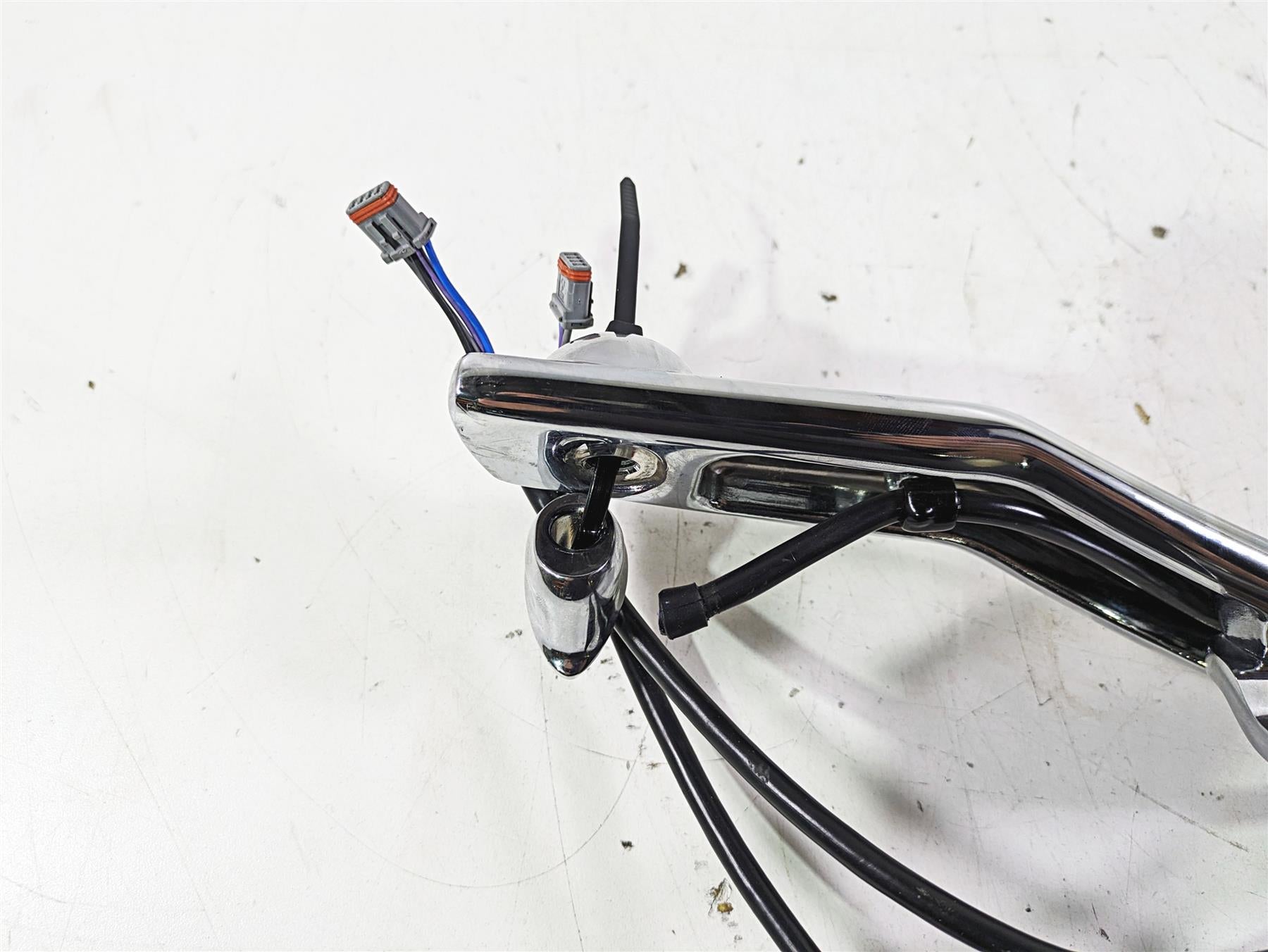 2019 Harley FLHCS Softail Heritage Front Blinker Spot Light Set - Read 67800823 {{ shop.shopifyCountryName }} - Mototech271